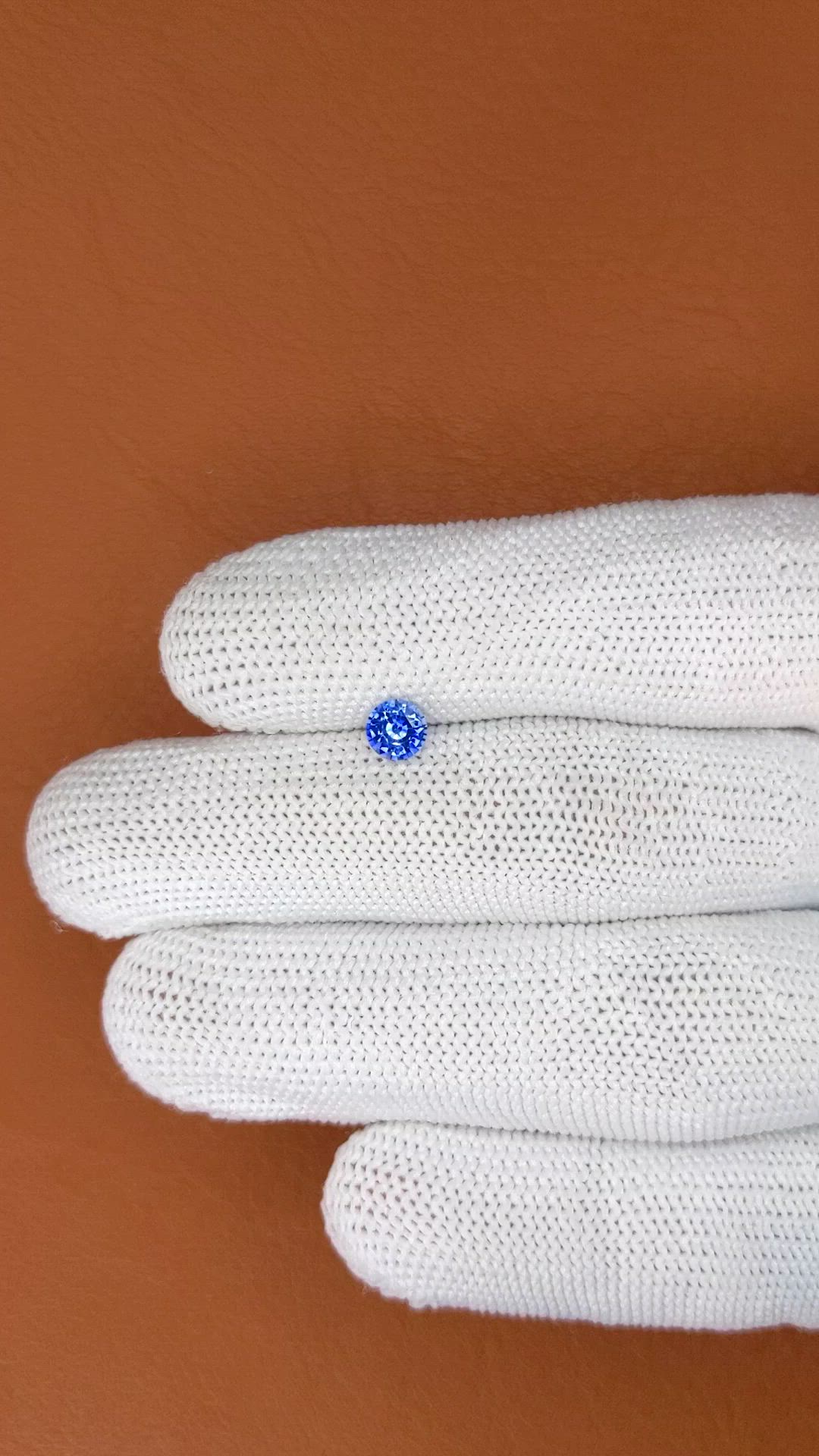 0.54 Ct. Blue Sapphire from Ceylon (Sri Lanka) Size Video