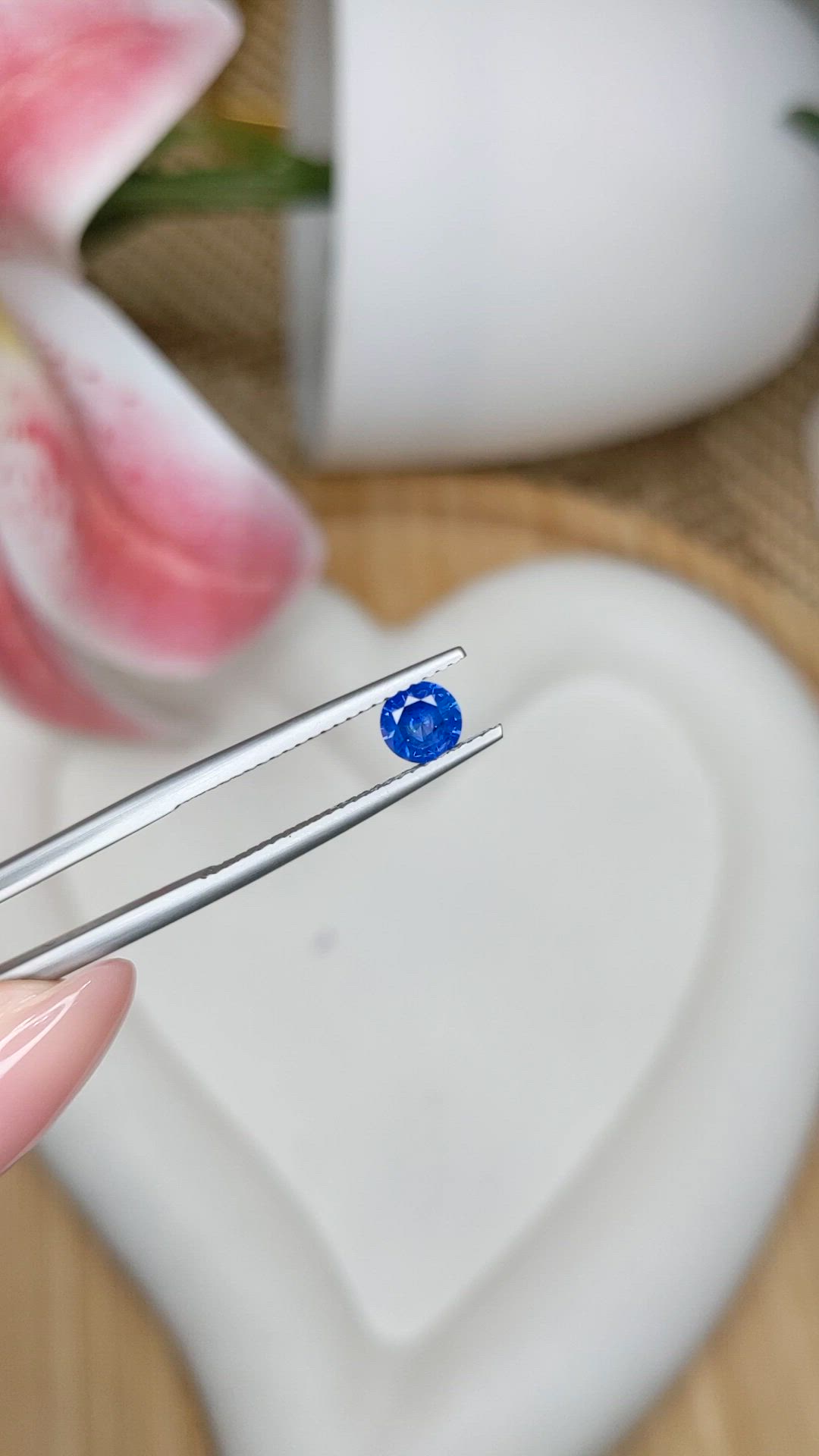 0.49 Ct. Blue Sapphire from Ceylon (Sri Lanka) Size Video