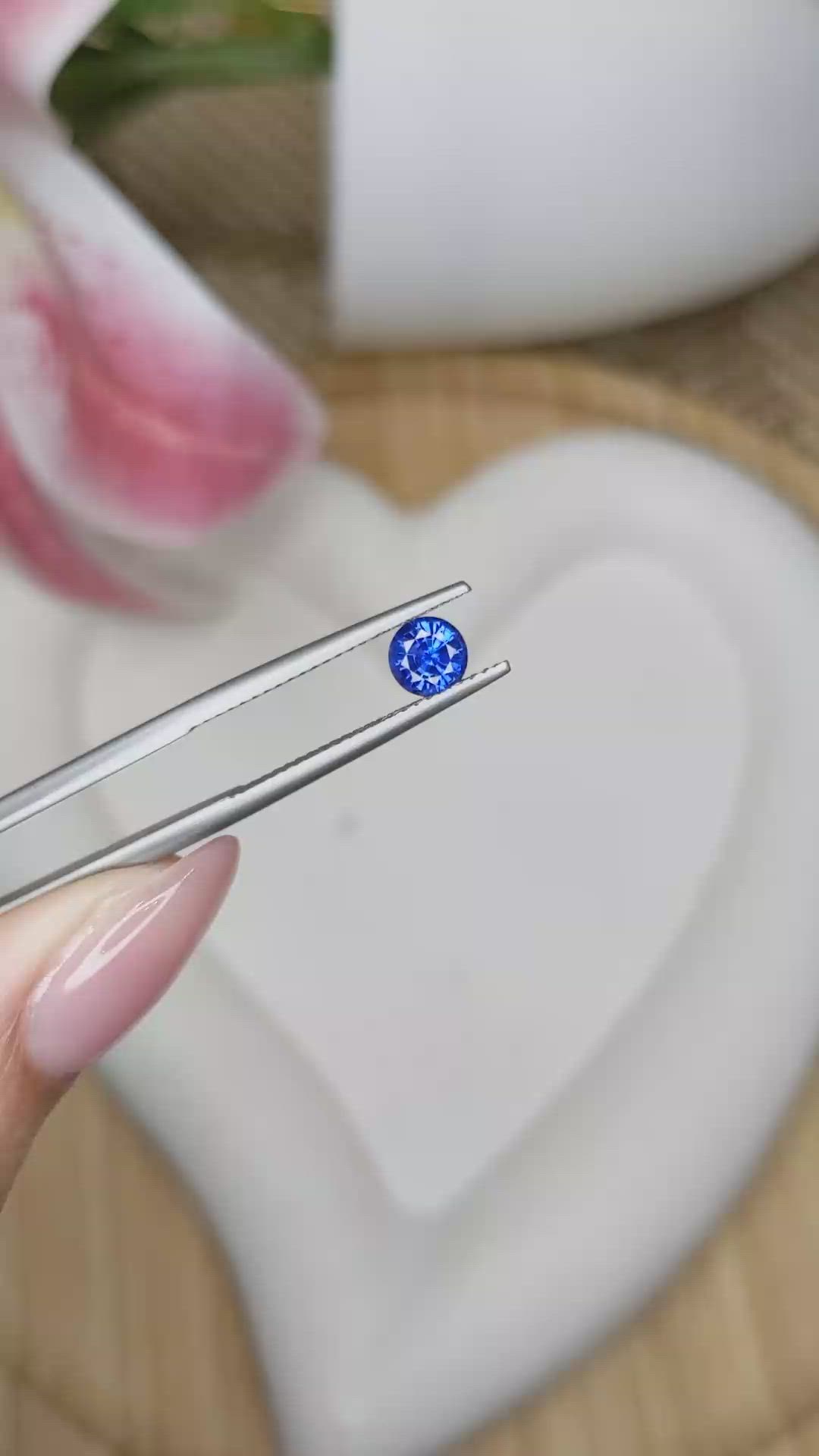 0.67 Ct. Blue Sapphire from Ceylon (Sri Lanka) Size Video