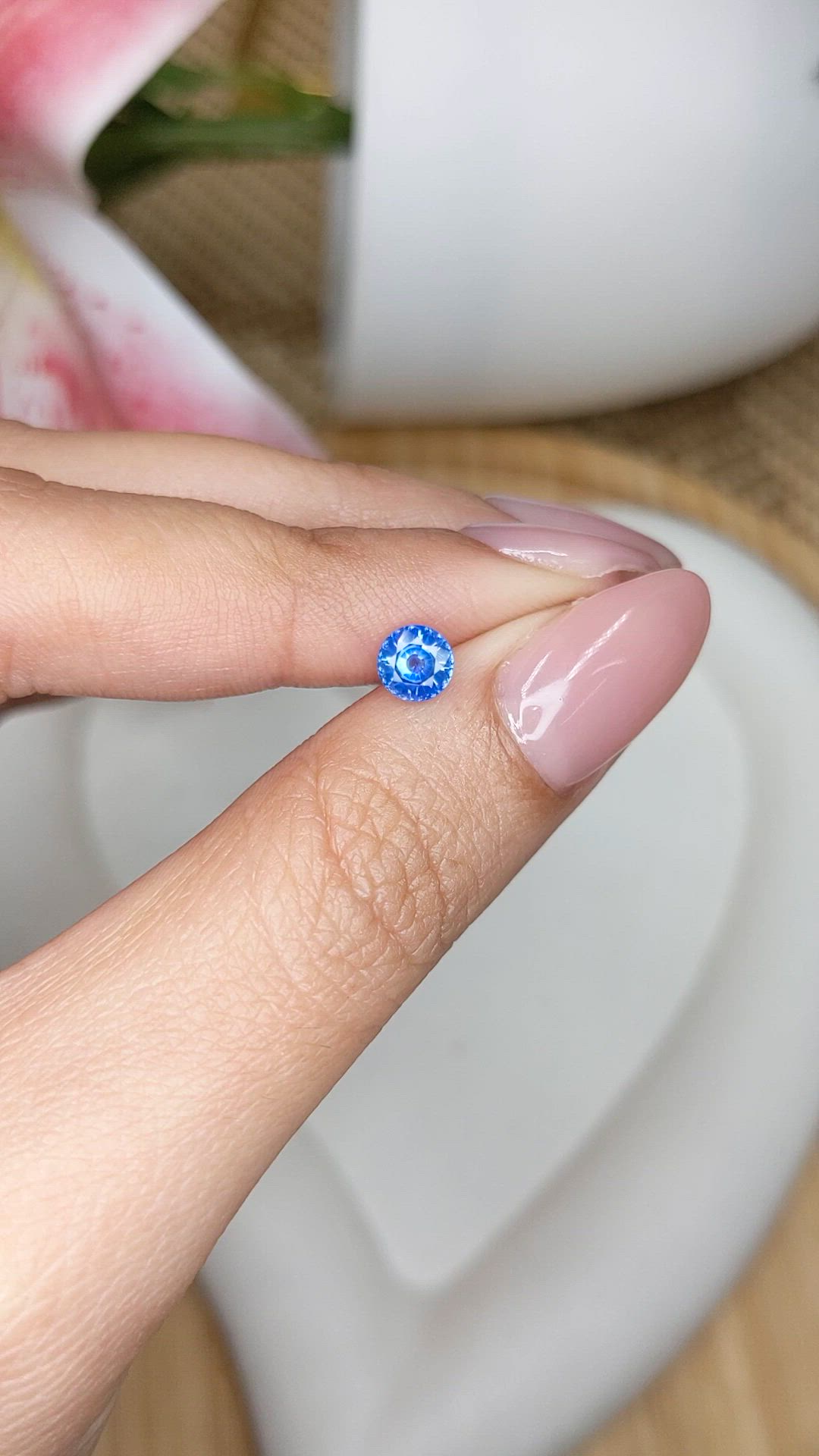 0.70 Ct. Blue Sapphire from Ceylon (Sri Lanka) Size Video