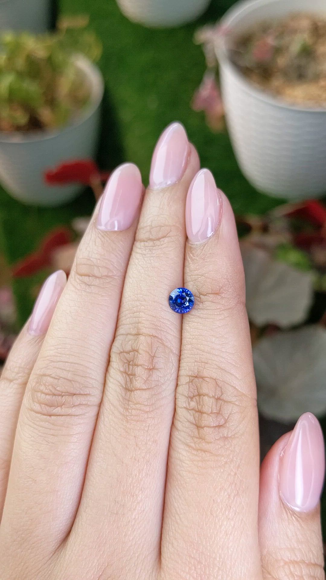 0.74 Ct. Blue Sapphire from Ceylon (Sri Lanka) Size Video
