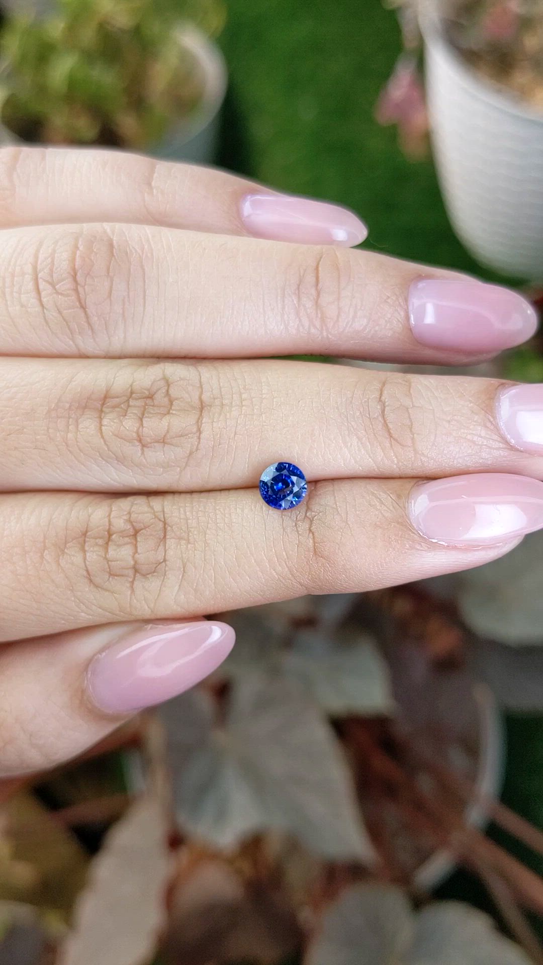 0.74 Ct. Blue Sapphire from Ceylon (Sri Lanka) Size Video