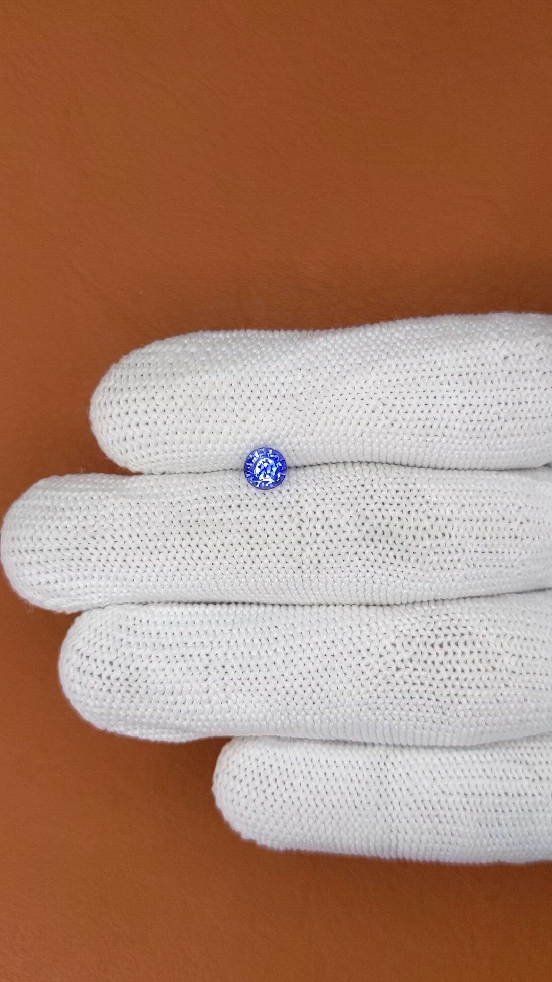 0.71 Ct. Blue Sapphire from Ceylon (Sri Lanka) Size Video