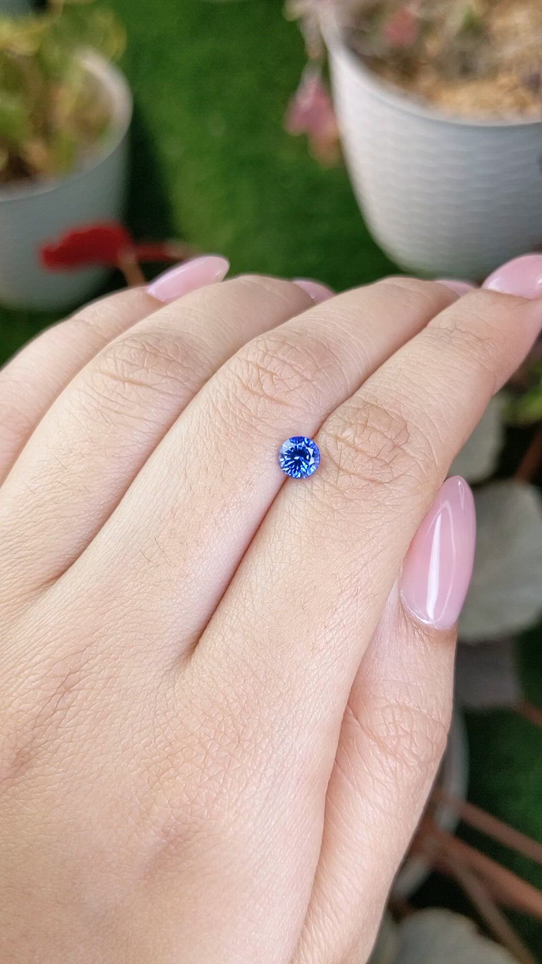 0.71 Ct. Blue Sapphire from Ceylon (Sri Lanka) Size Video