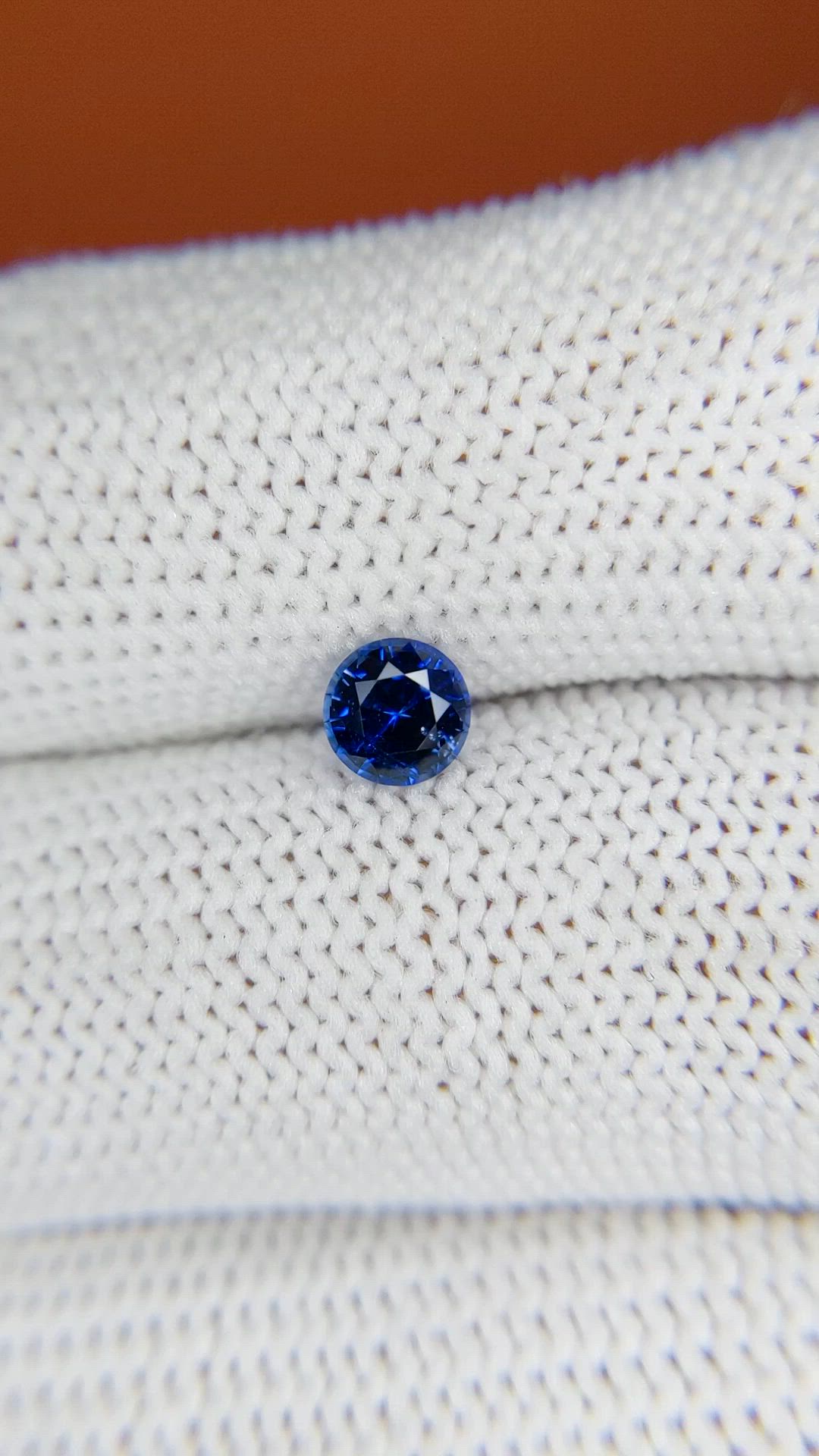 0.57 Ct. Blue Sapphire from Ceylon (Sri Lanka) Size Video