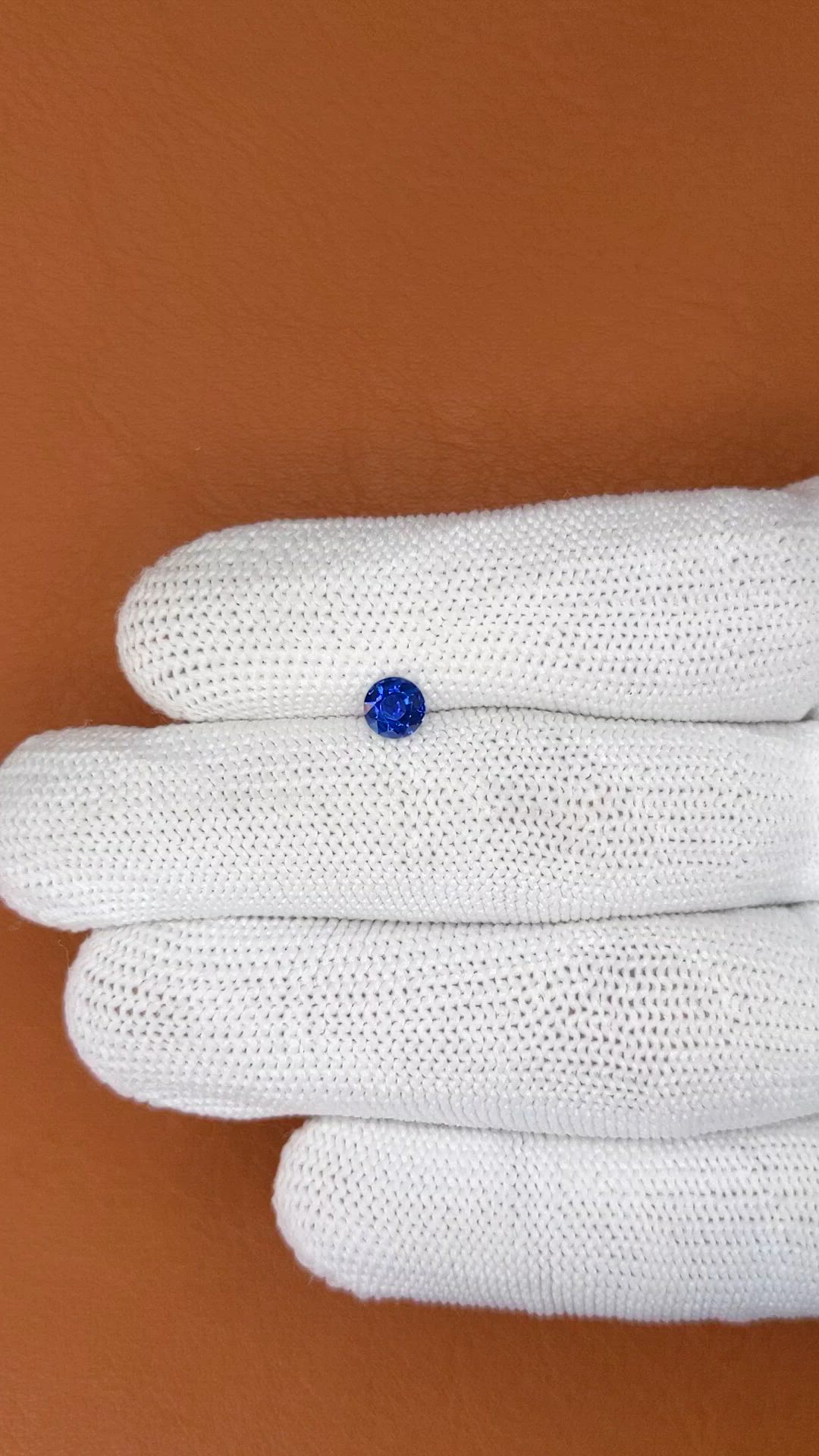 0.49 Ct. Blue Sapphire from Ceylon (Sri Lanka) Size Video