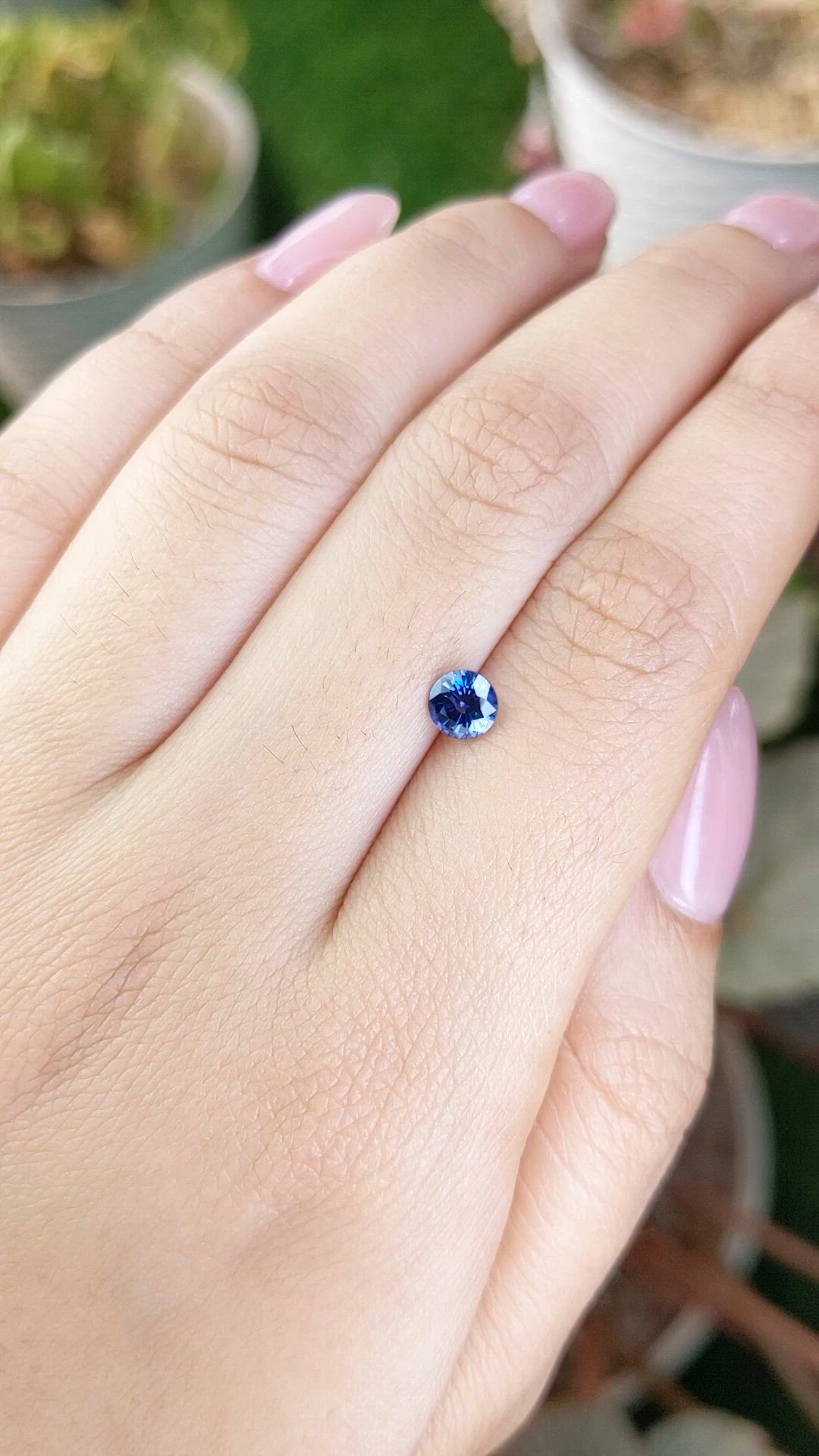 0.65 Ct. Blue Sapphire from Ceylon (Sri Lanka) Size Video