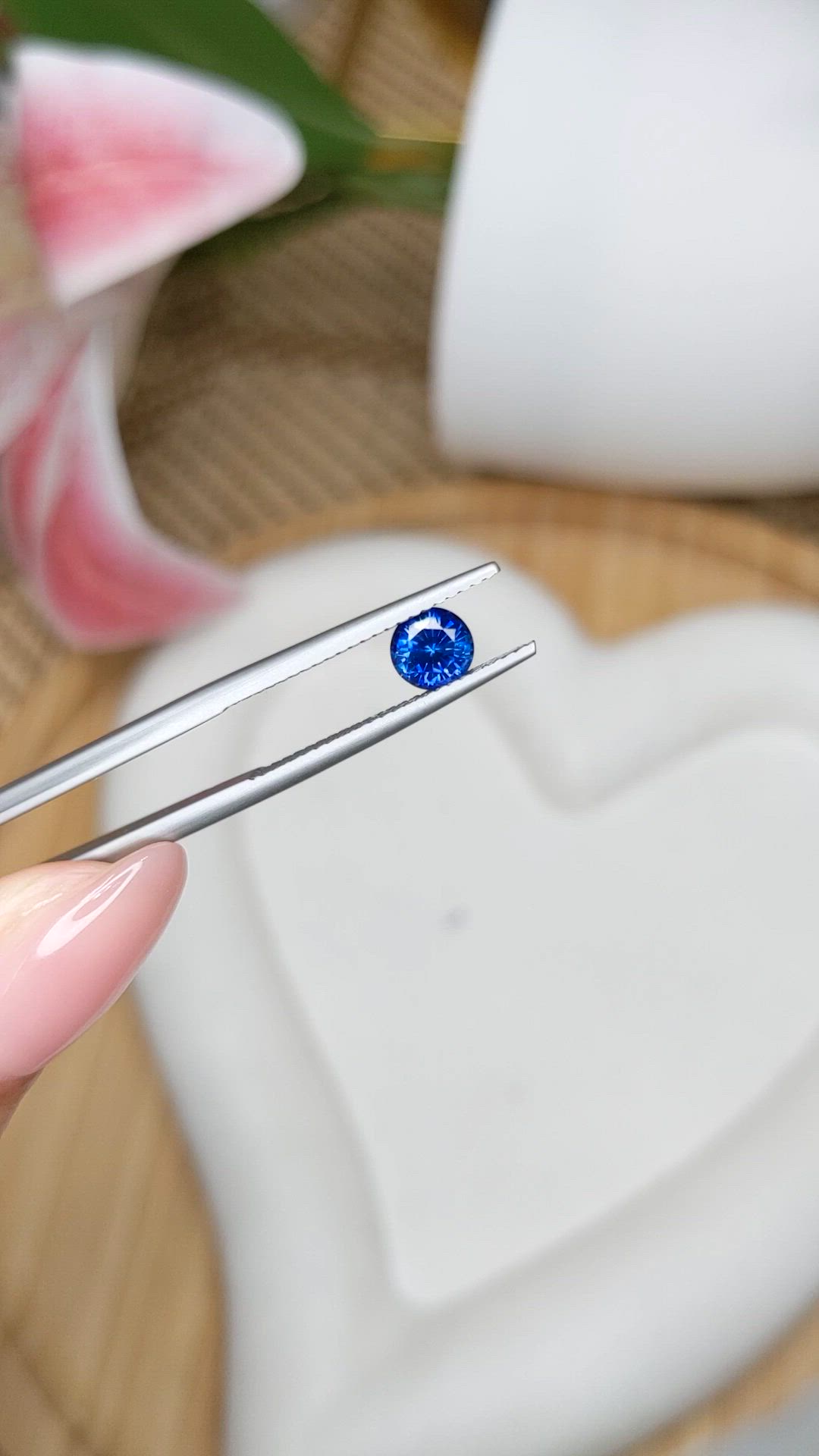 0.77 Ct. Blue Sapphire from Ceylon (Sri Lanka) Size Video