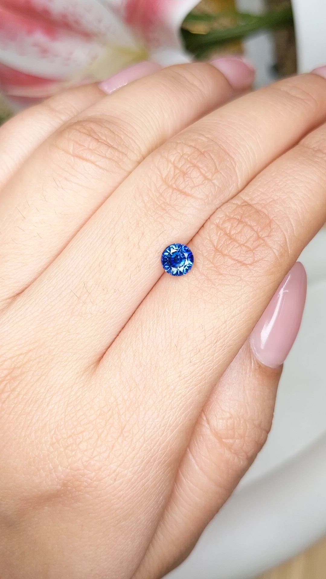 0.73 Ct. Blue Sapphire from Ceylon (Sri Lanka) Size Video
