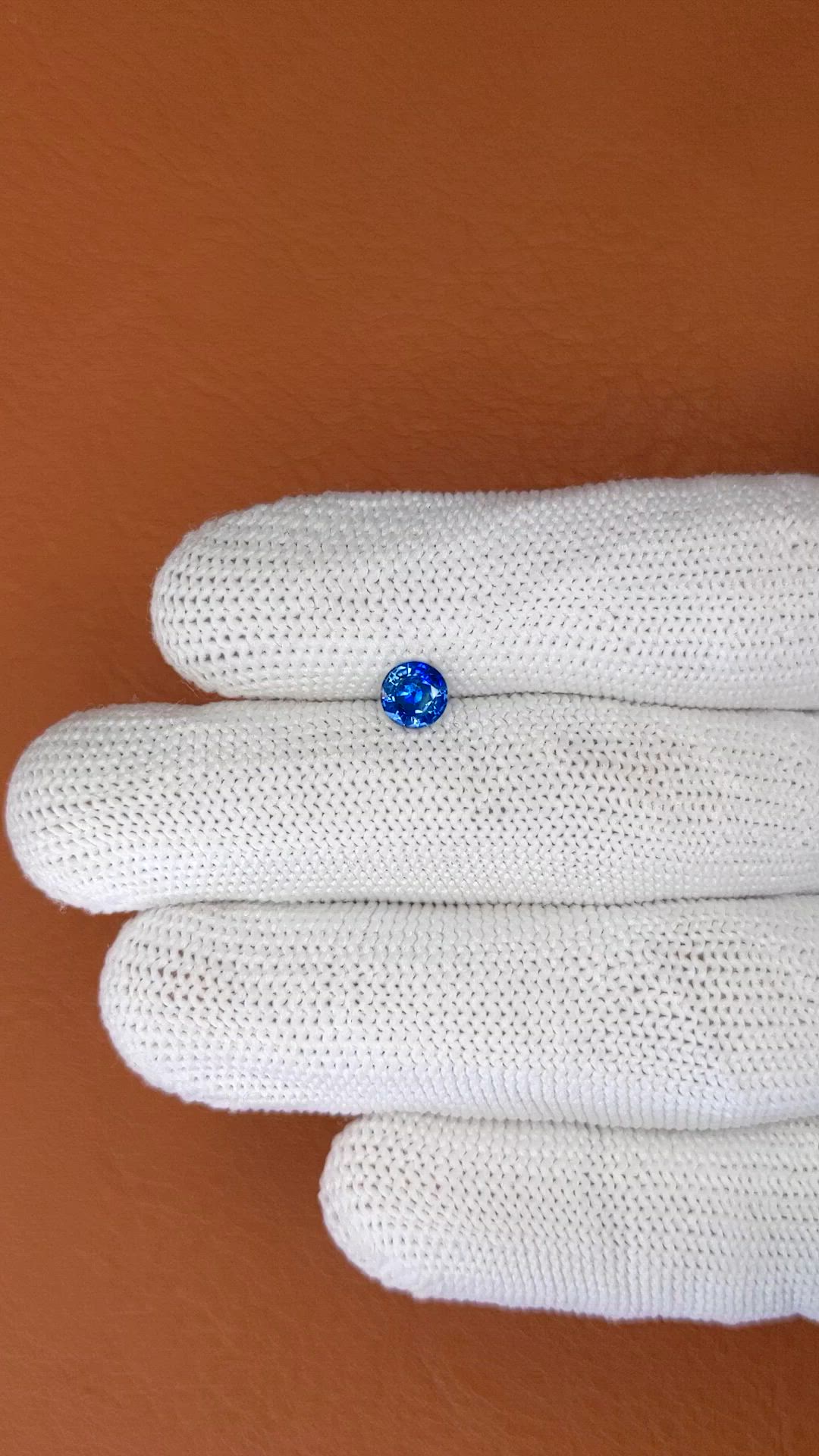 0.73 Ct. Blue Sapphire from Ceylon (Sri Lanka) Size Video
