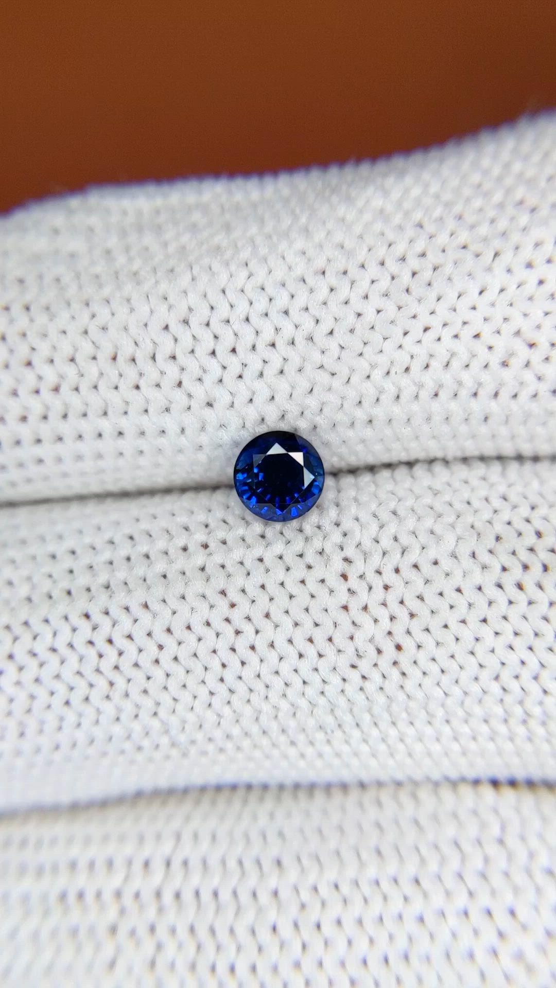 0.64 Ct. Blue Sapphire from Ceylon (Sri Lanka) Size Video