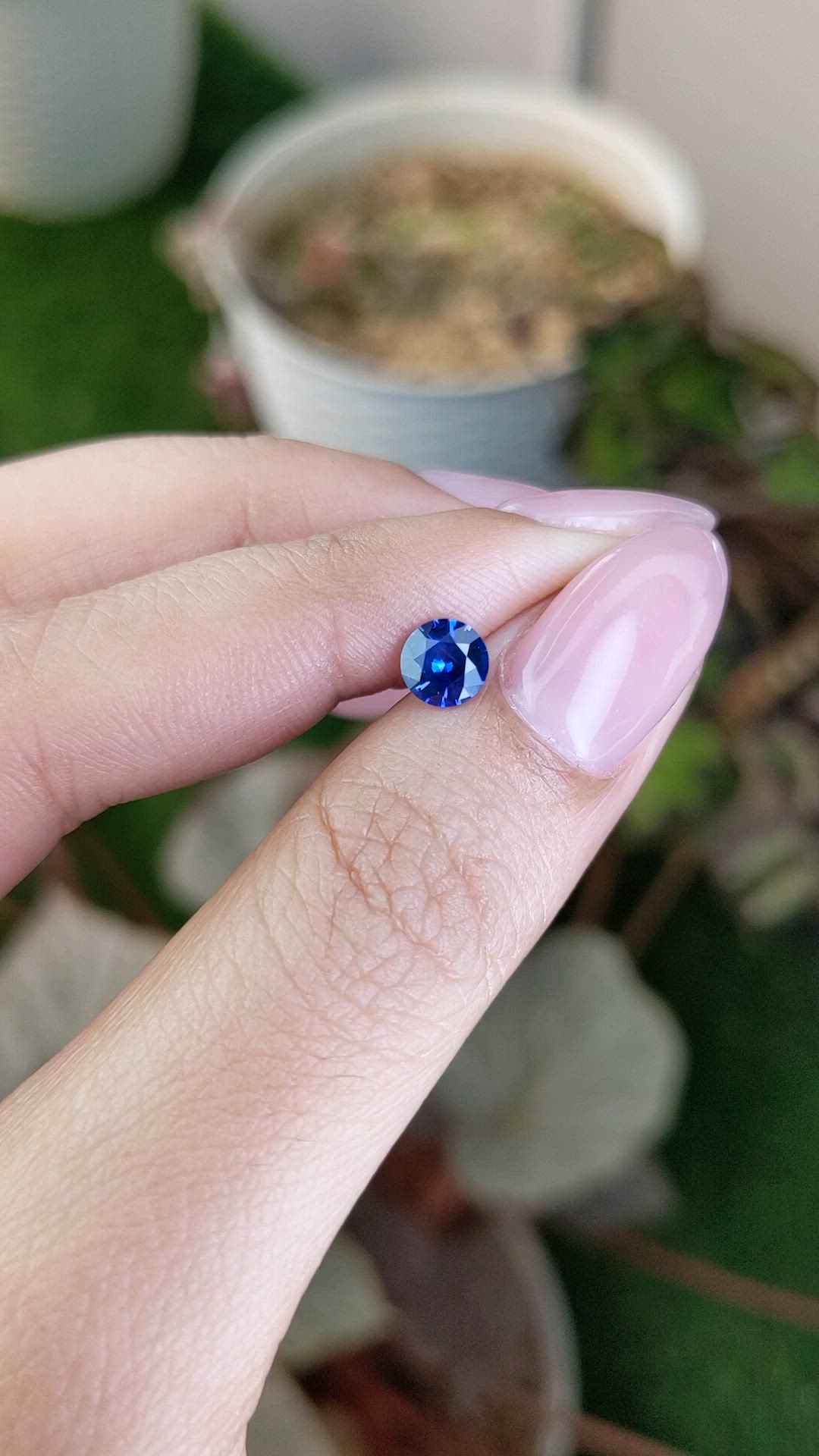 0.76 Ct. Blue Sapphire from Ceylon (Sri Lanka) Size Video