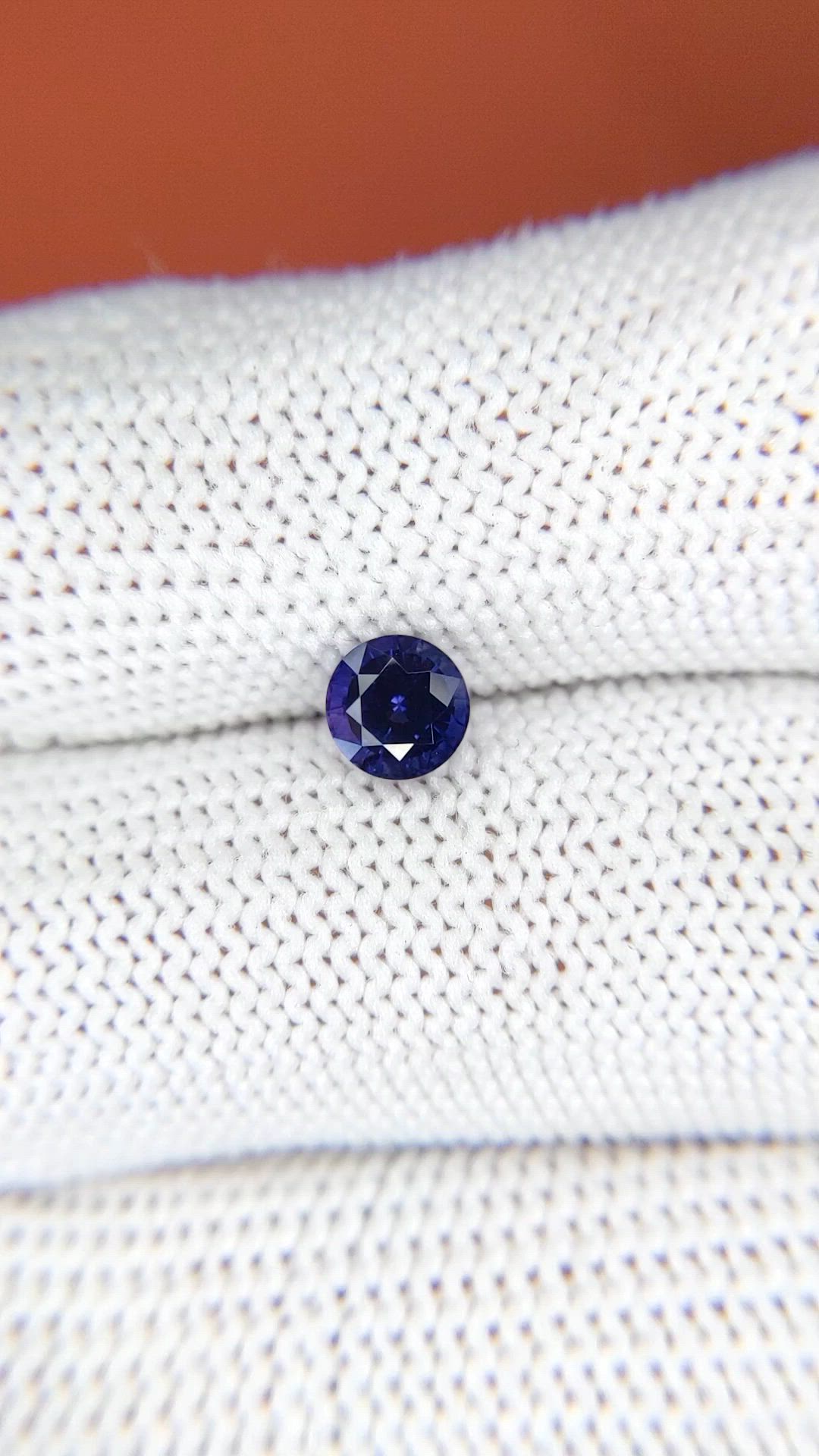 0.90 Ct. Purplish Blue Sapphire from Ceylon (Sri Lanka) Size Video