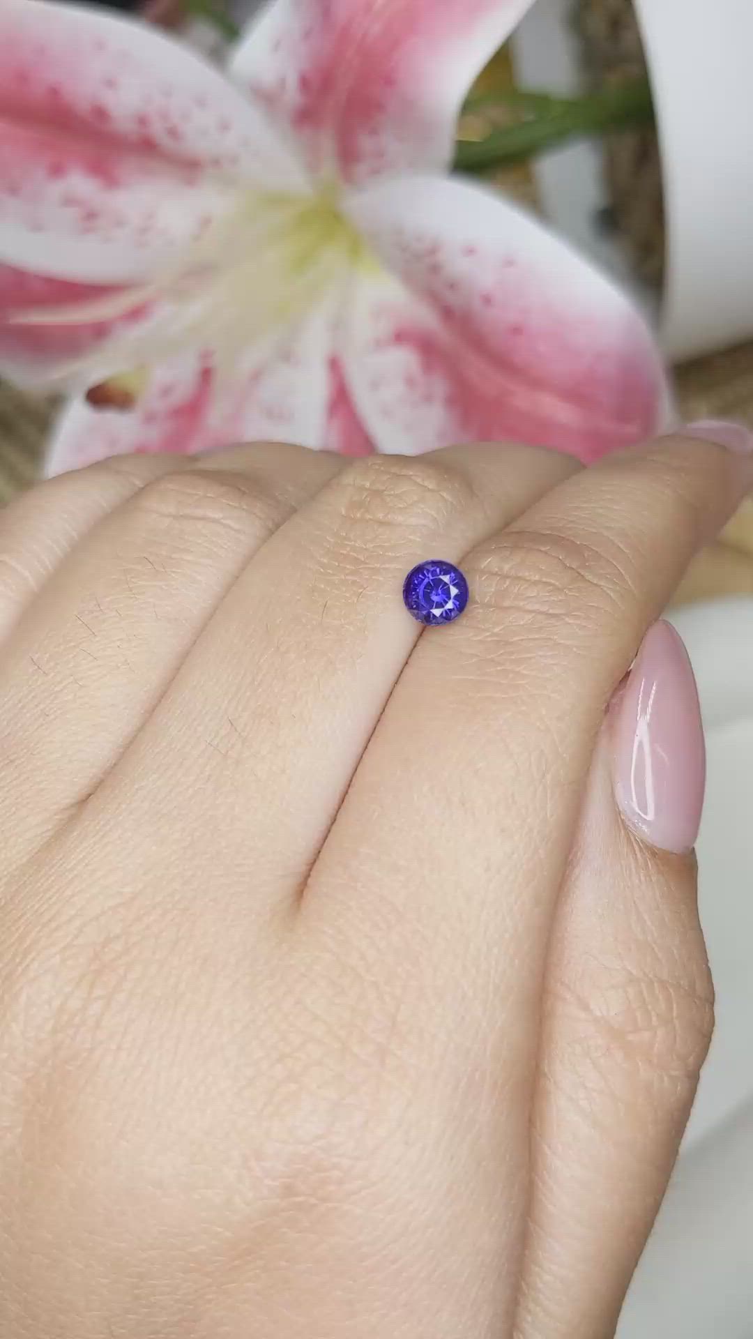 0.90 Ct. Purplish Blue Sapphire from Ceylon (Sri Lanka) Size Video