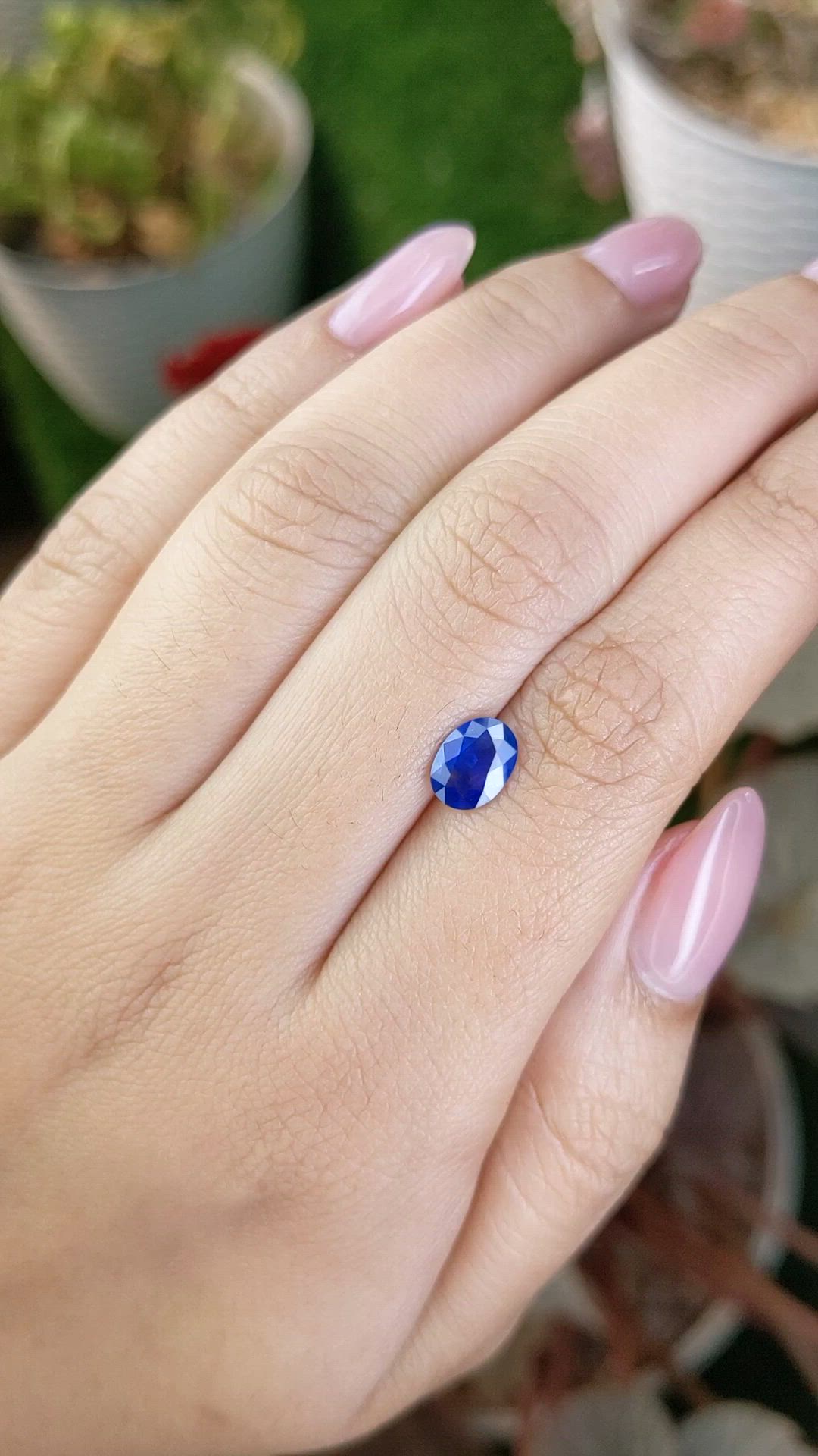 1.07 Ct. Blue Sapphire from Ceylon (Sri Lanka) Size Video