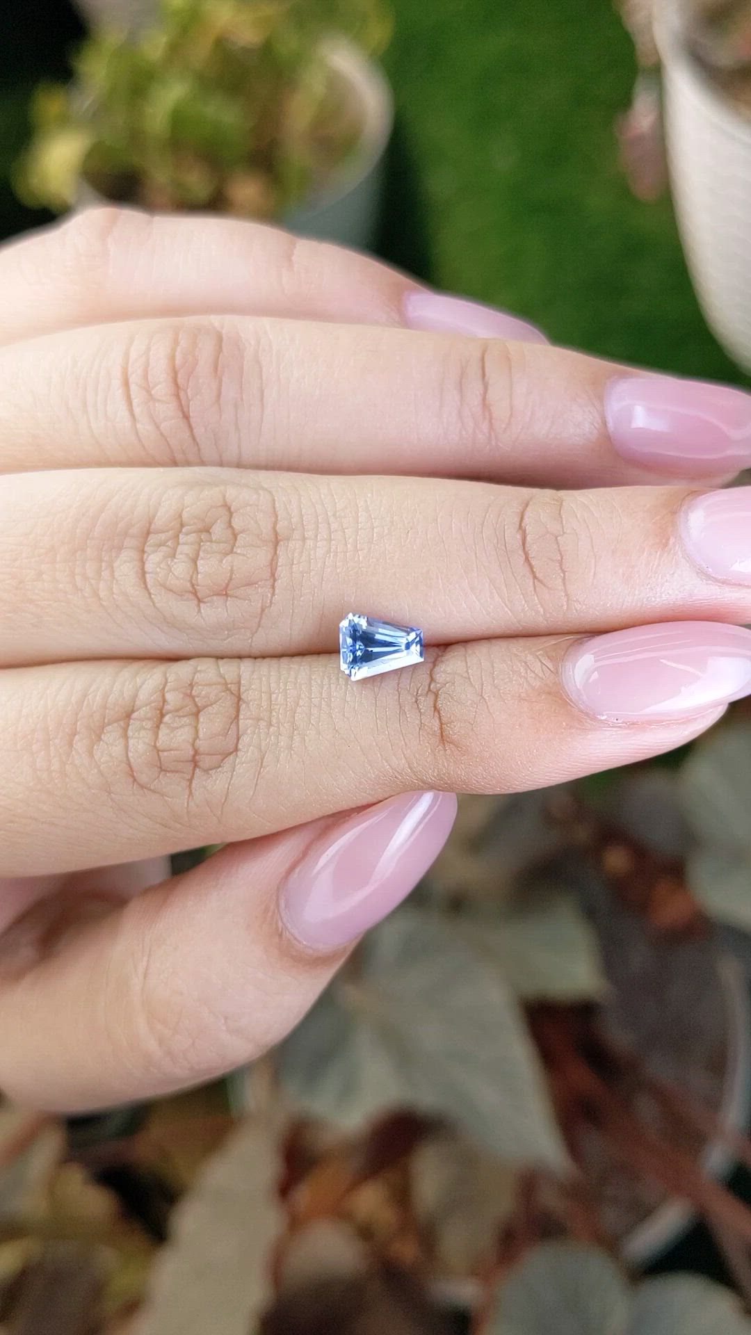 1.09 Ct. Blue Sapphire from Ceylon (Sri Lanka) Size Video