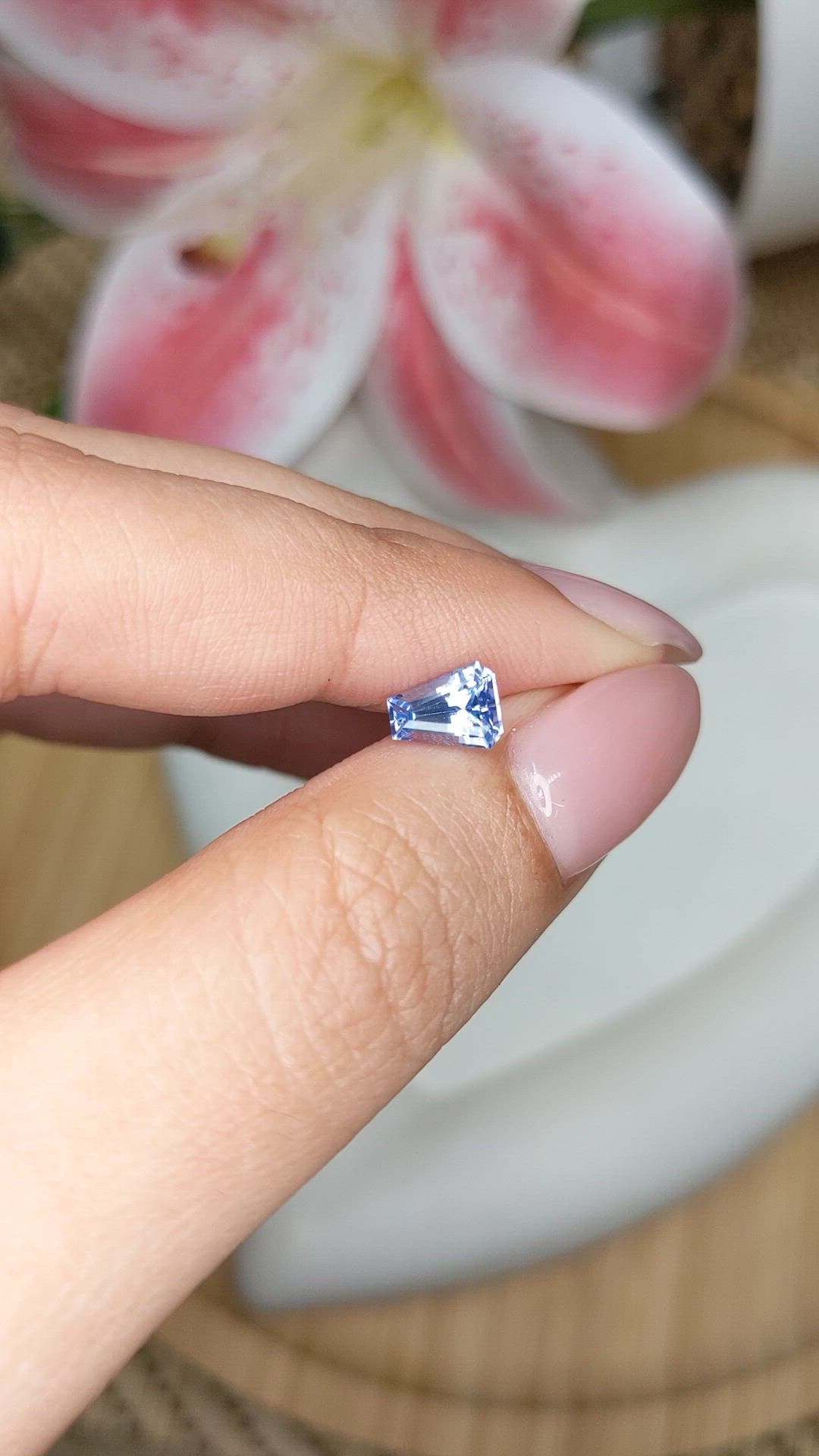 1.09 Ct. Blue Sapphire from Ceylon (Sri Lanka) Size Video