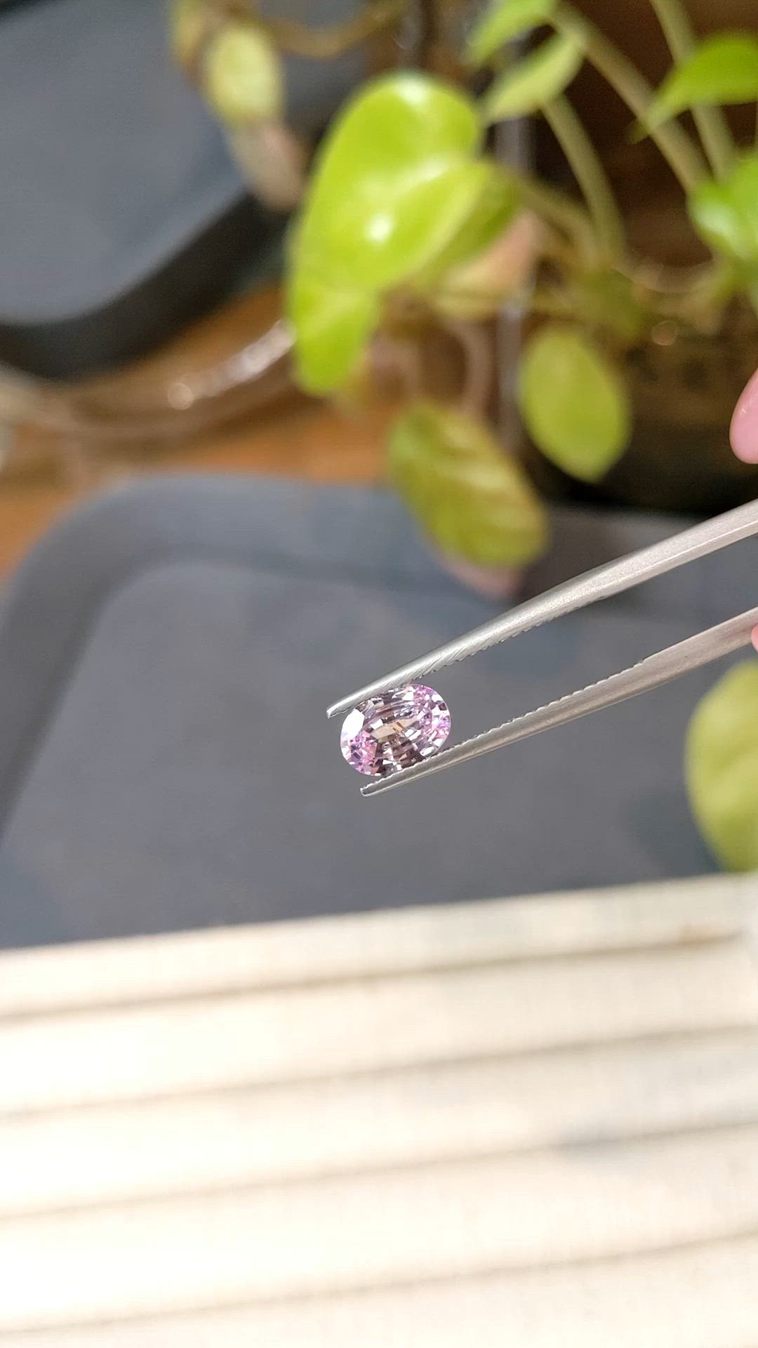 1.05 Ct. Pink Sapphire from Ceylon (Sri Lanka) Size Video
