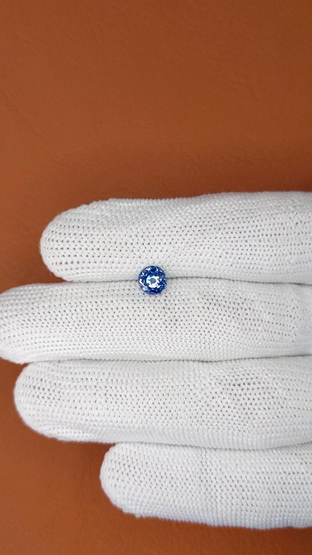 0.88 Ct. Blue Sapphire from Ceylon (Sri Lanka) Size Video