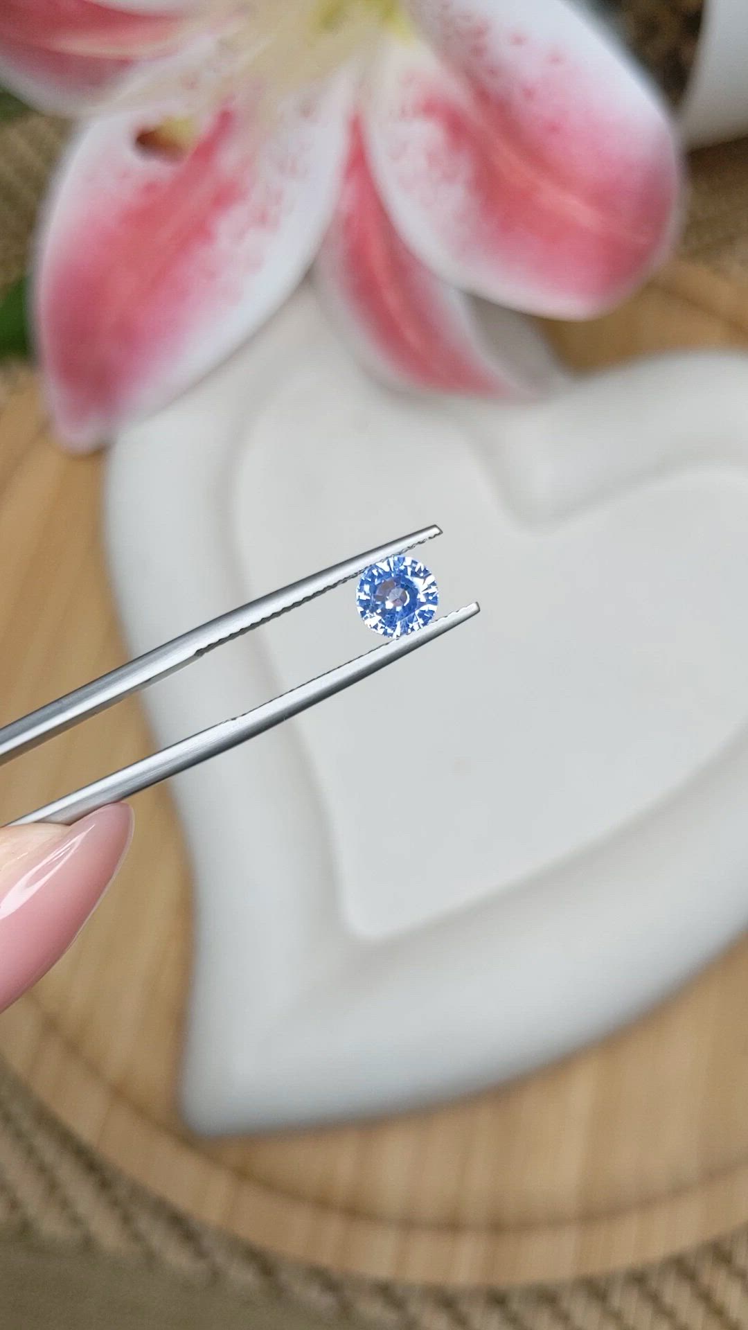 1.18 Ct. Blue Sapphire from Ceylon (Sri Lanka) Size Video