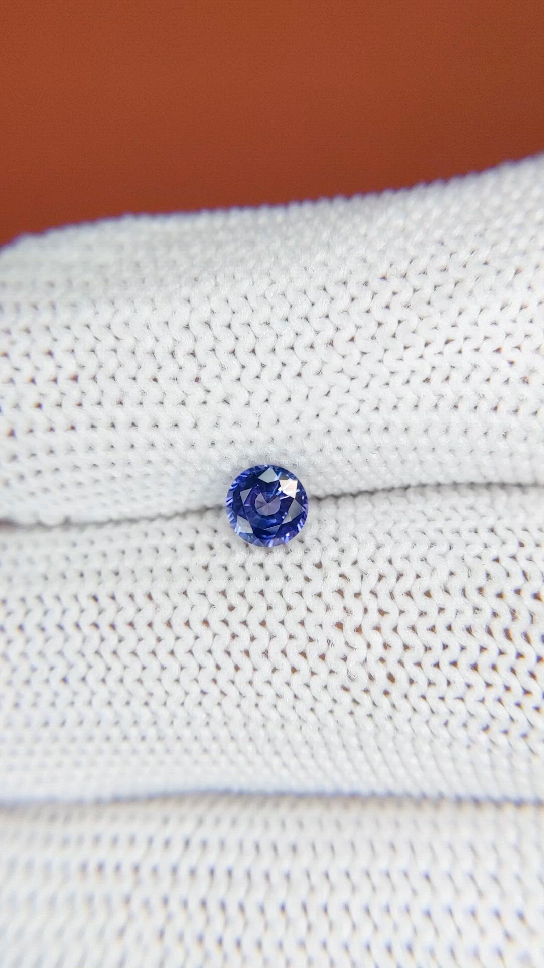 0.44 Ct. Purplish Blue Sapphire from Ceylon (Sri Lanka) Size Video