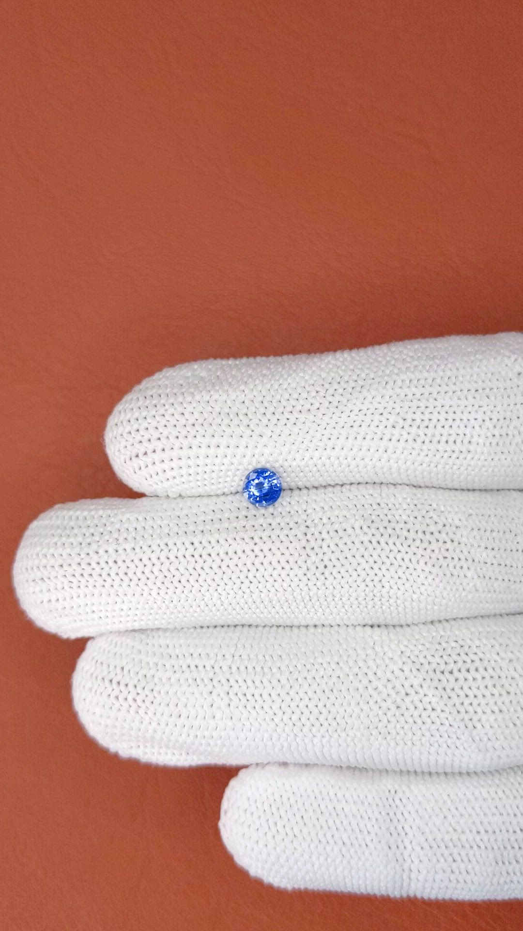 0.47 Ct. Blue Sapphire from Ceylon (Sri Lanka) Size Video