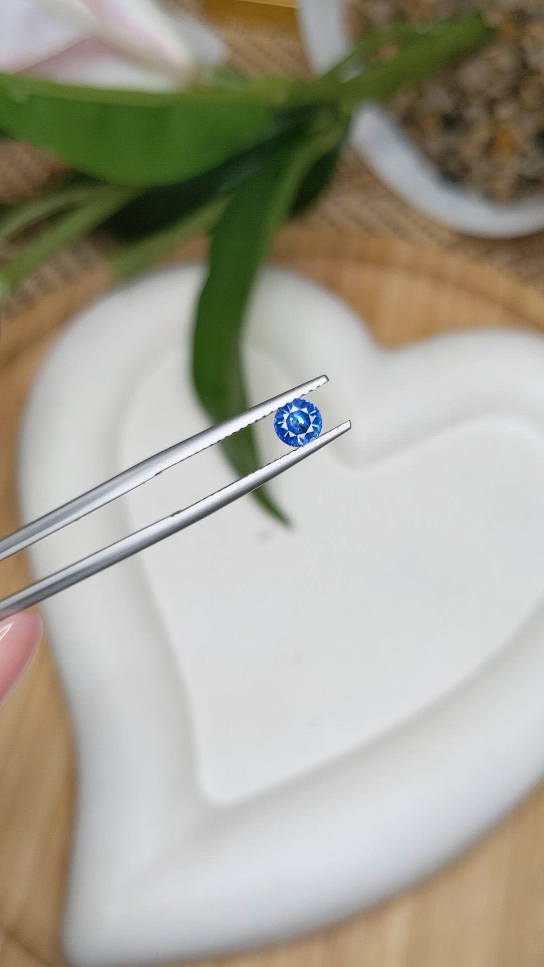 0.53 Ct. Blue Sapphire from Ceylon (Sri Lanka) Size Video