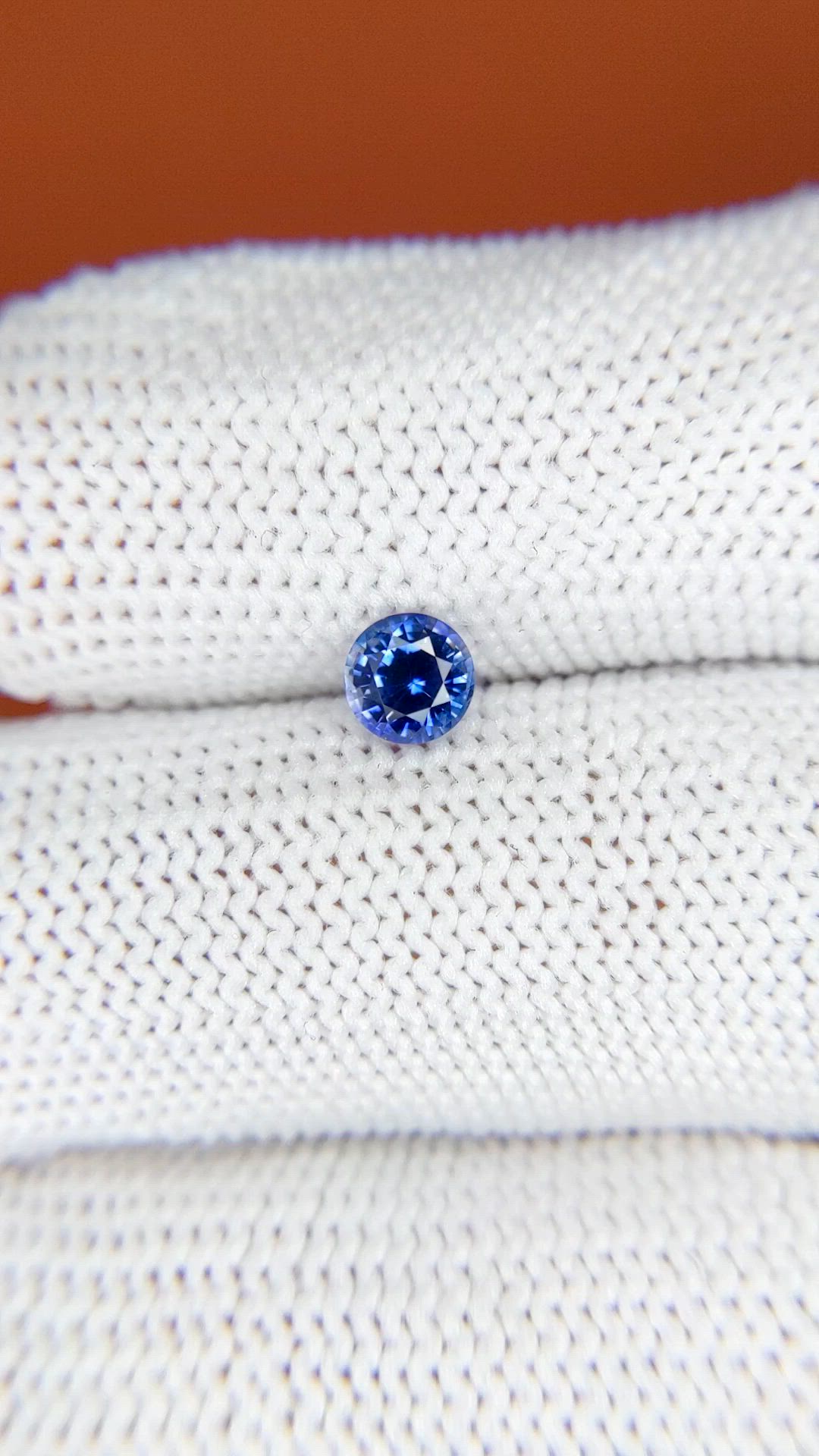 0.52 Ct. Blue Sapphire from Ceylon (Sri Lanka) Size Video