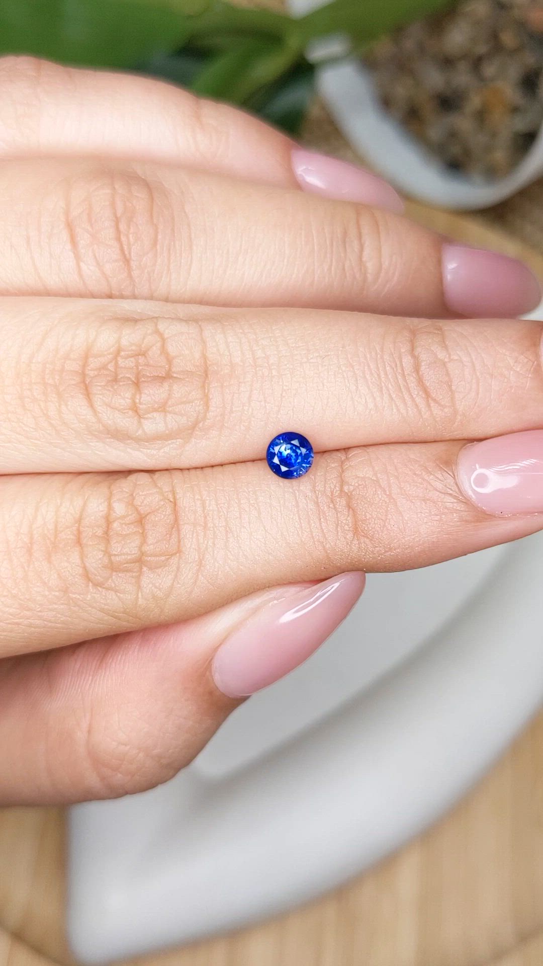 0.41 Ct. Blue Sapphire from Ceylon (Sri Lanka) Size Video