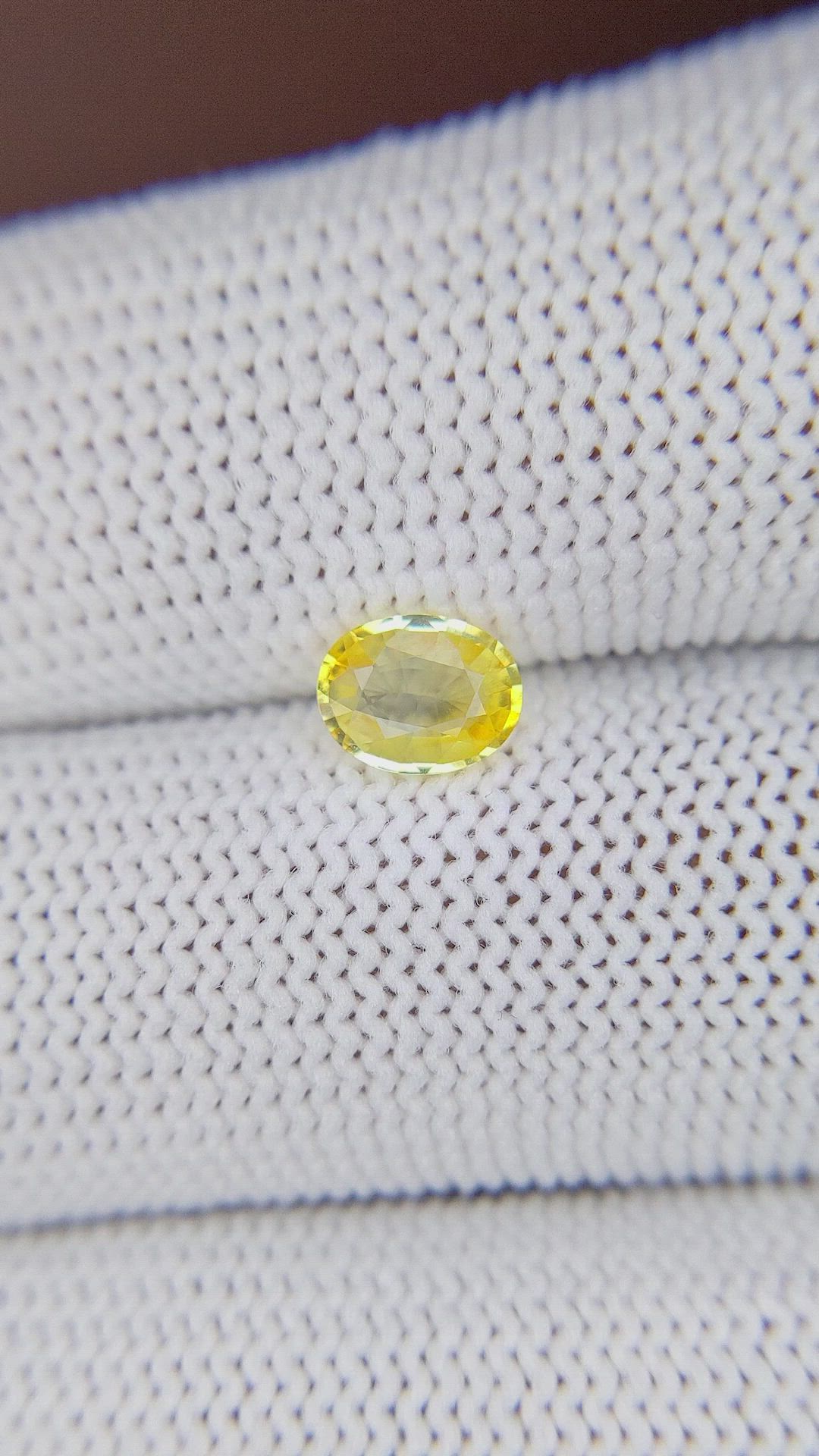 0.67 Ct. Yellow Sapphire from Ceylon (Sri Lanka) Size Video