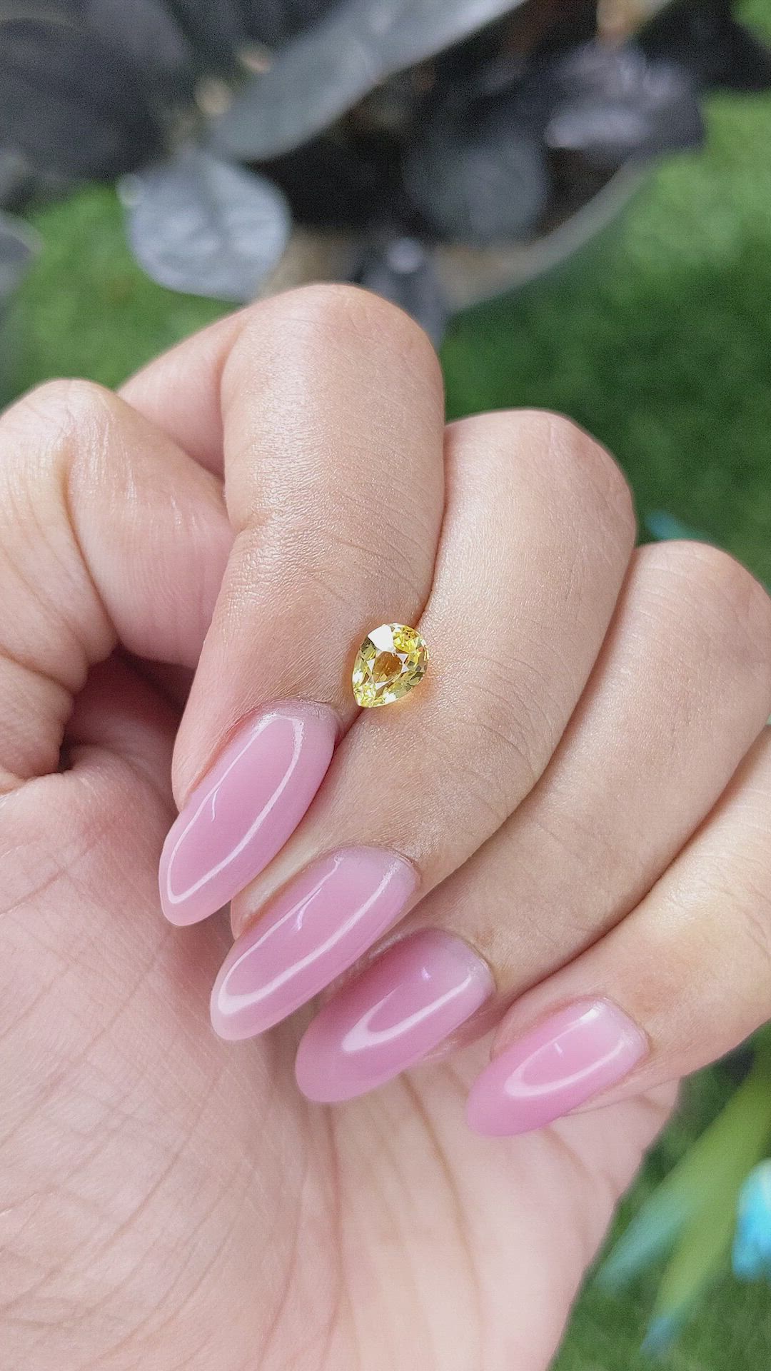0.97 Ct. Yellow Sapphire from Ceylon (Sri Lanka) Size Video