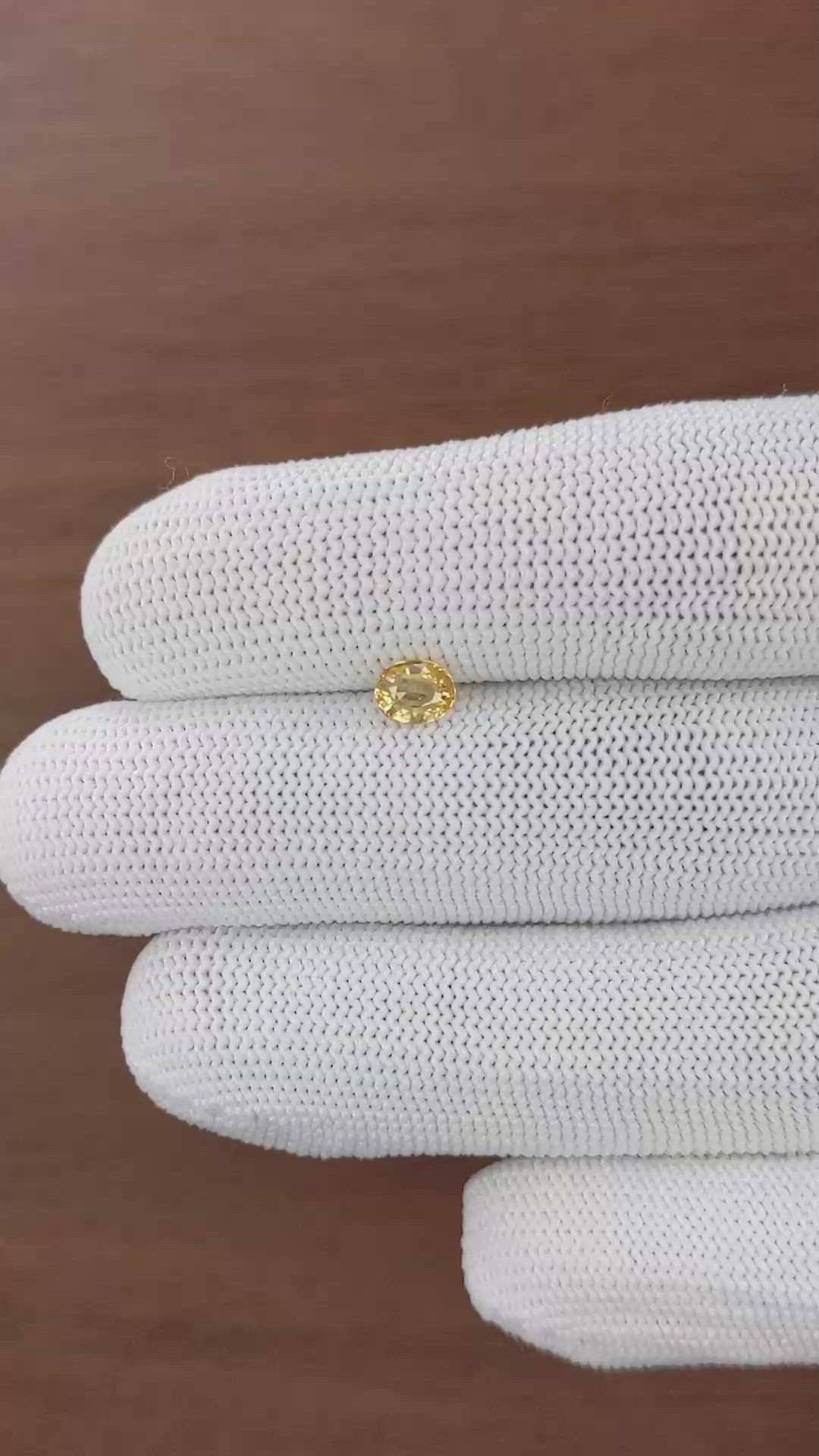 0.75 Ct. Yellow Sapphire from Ceylon (Sri Lanka) Size Video