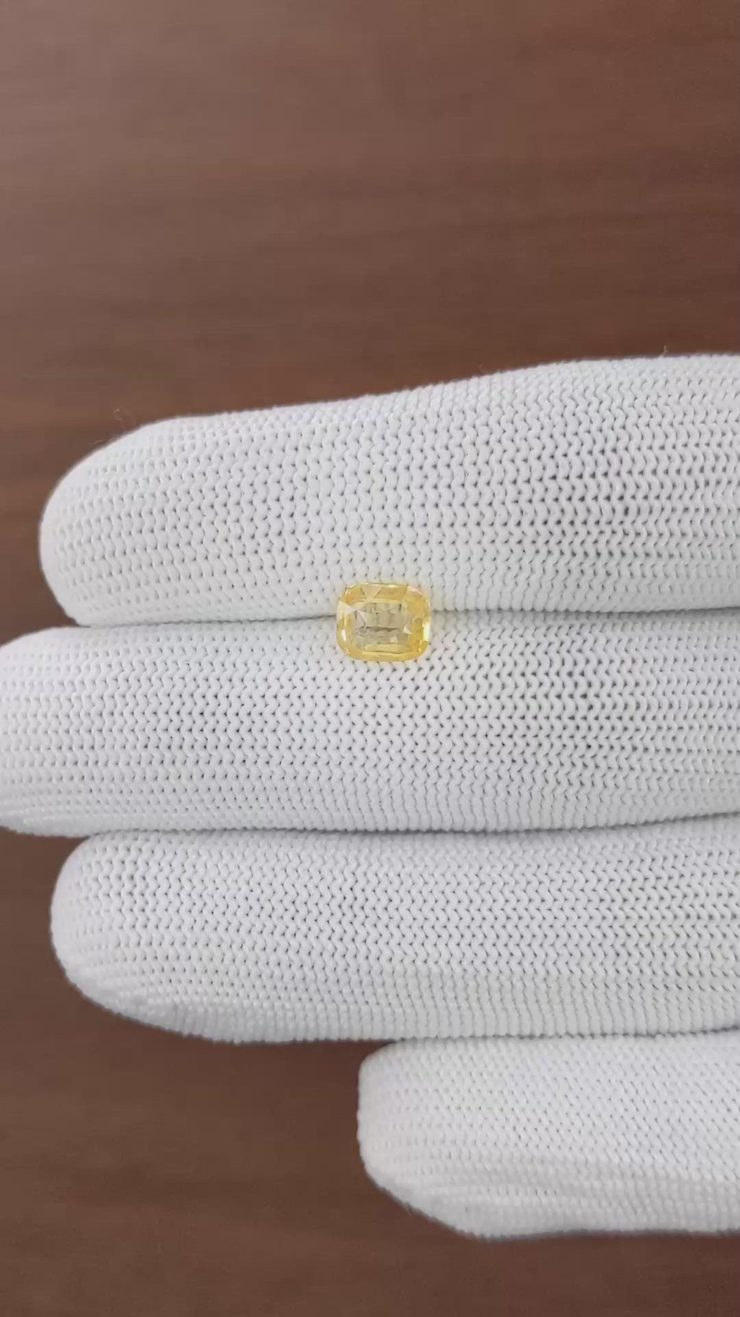 1.18 Ct. Yellow Sapphire from Ceylon (Sri Lanka) Size Video