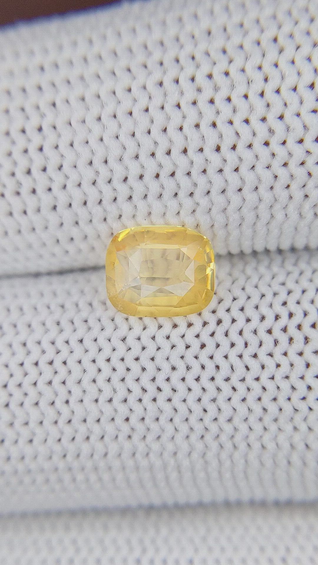 1.18 Ct. Yellow Sapphire from Ceylon (Sri Lanka) Size Video