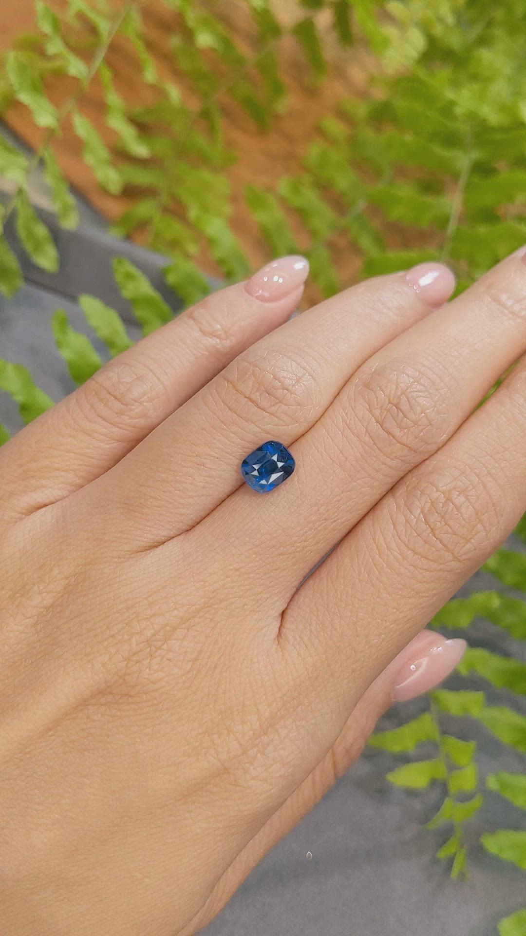 2.14 Ct. Blue Sapphire from Ceylon (Sri Lanka) Size Video
