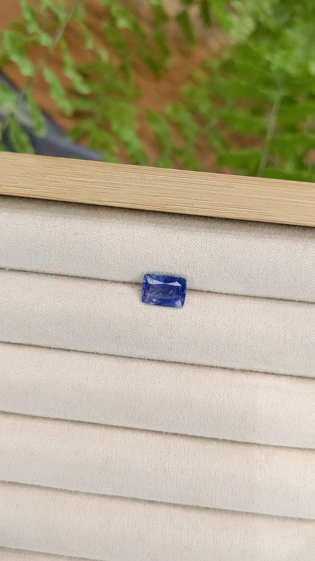 2.22 Ct. Blue Sapphire from Ceylon (Sri Lanka) Size Video
