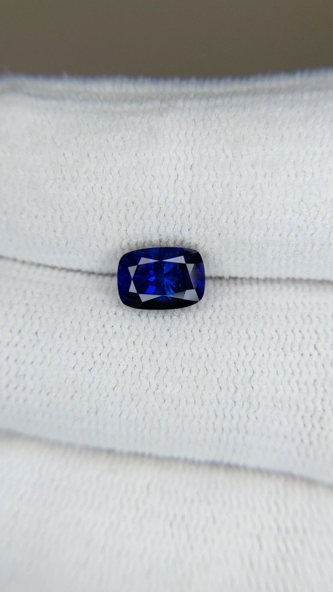2.05 Ct. Blue Sapphire from Ceylon (Sri Lanka) Size Video