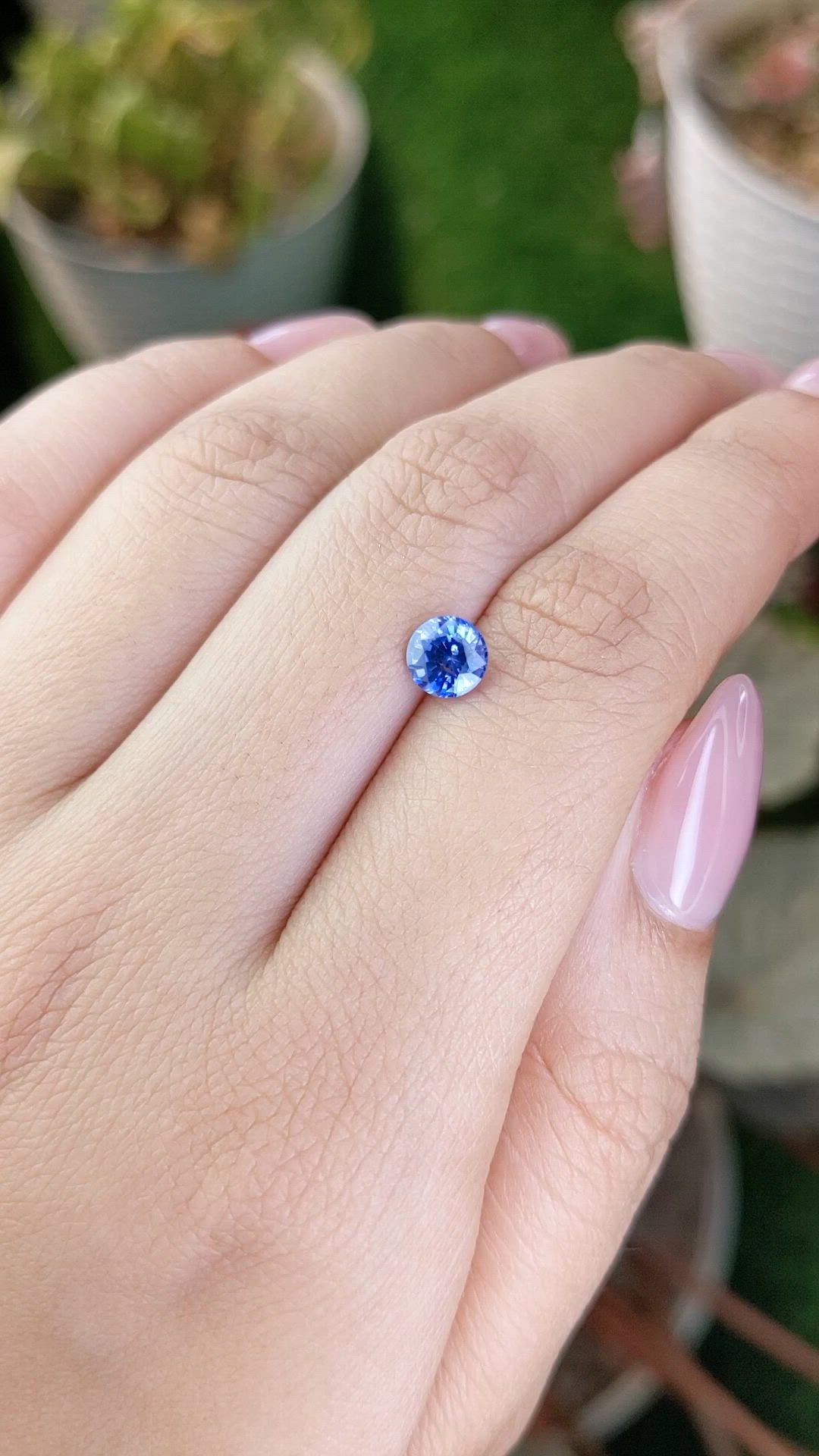 0.96 Ct. Blue Sapphire from Ceylon (Sri Lanka) Size Video