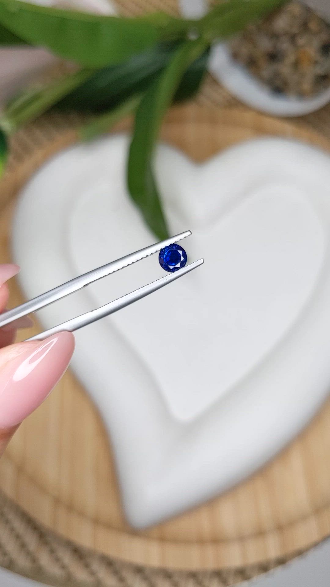 0.61 Ct. Blue Sapphire from Ceylon (Sri Lanka) Size Video
