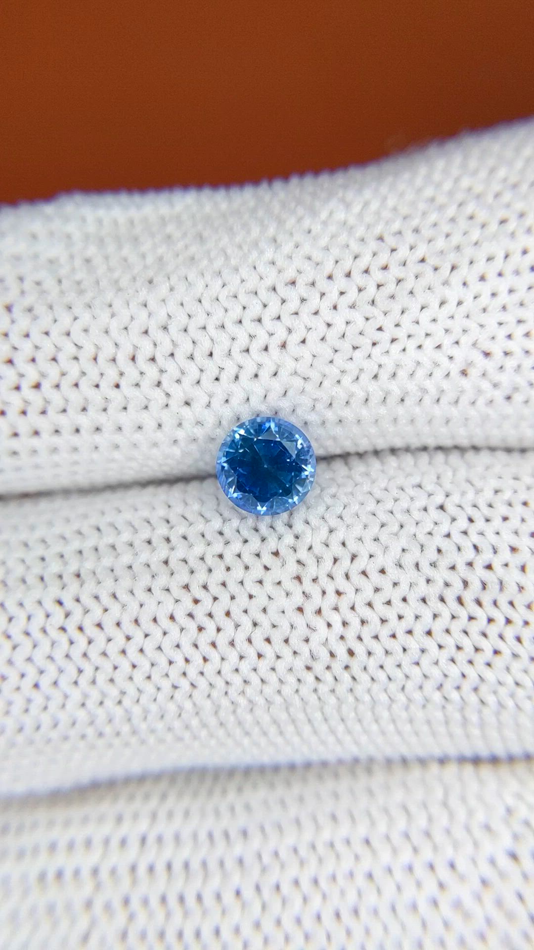 1.09 Ct. Blue Sapphire from Ceylon (Sri Lanka) Size Video