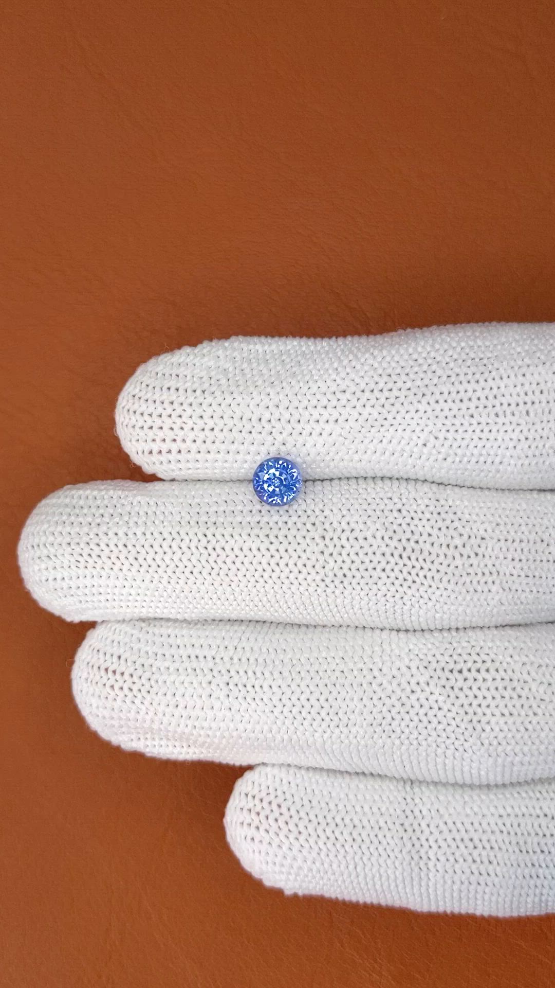 1.09 Ct. Blue Sapphire from Ceylon (Sri Lanka) Size Video