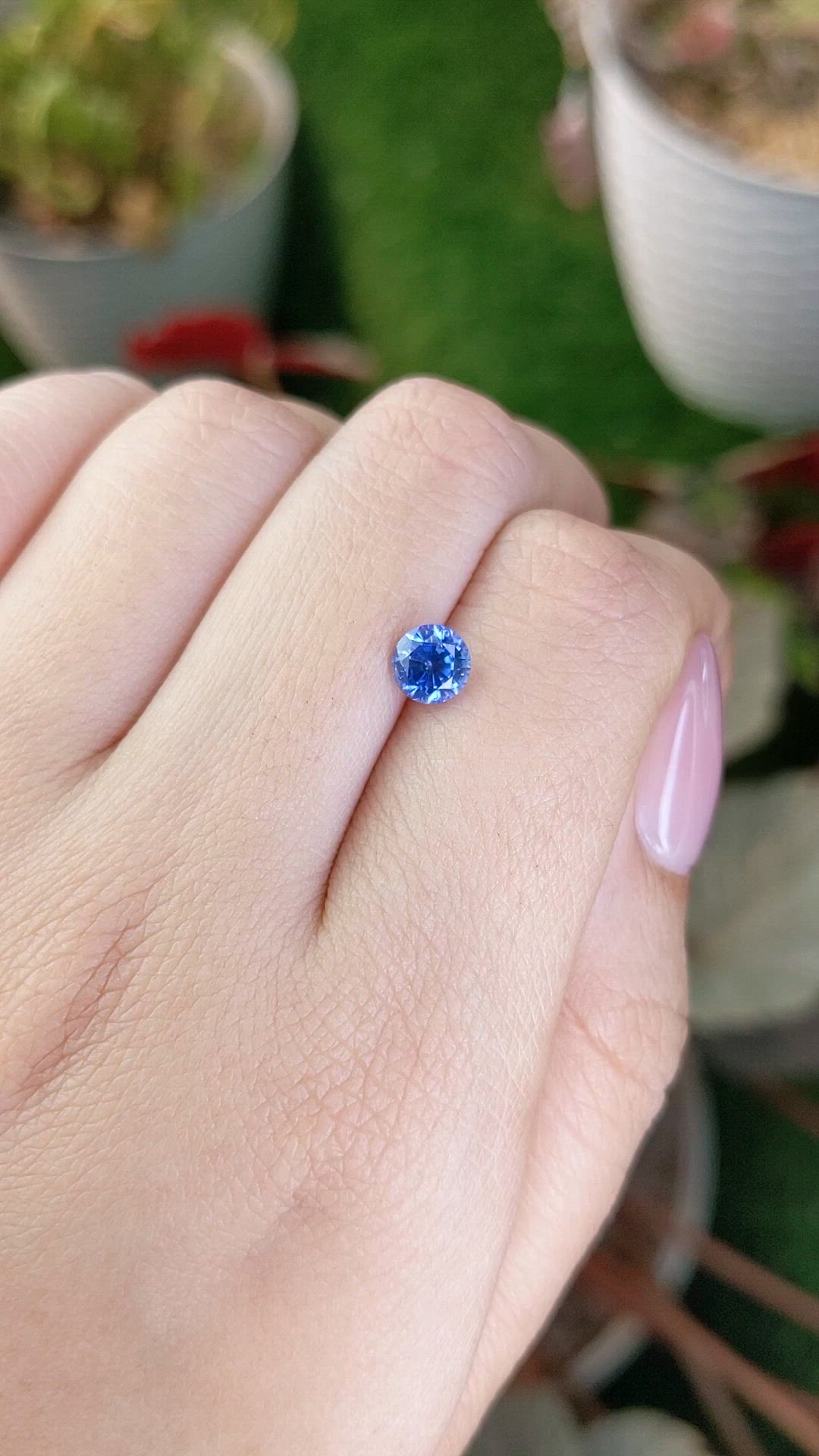 1.09 Ct. Blue Sapphire from Ceylon (Sri Lanka) Size Video