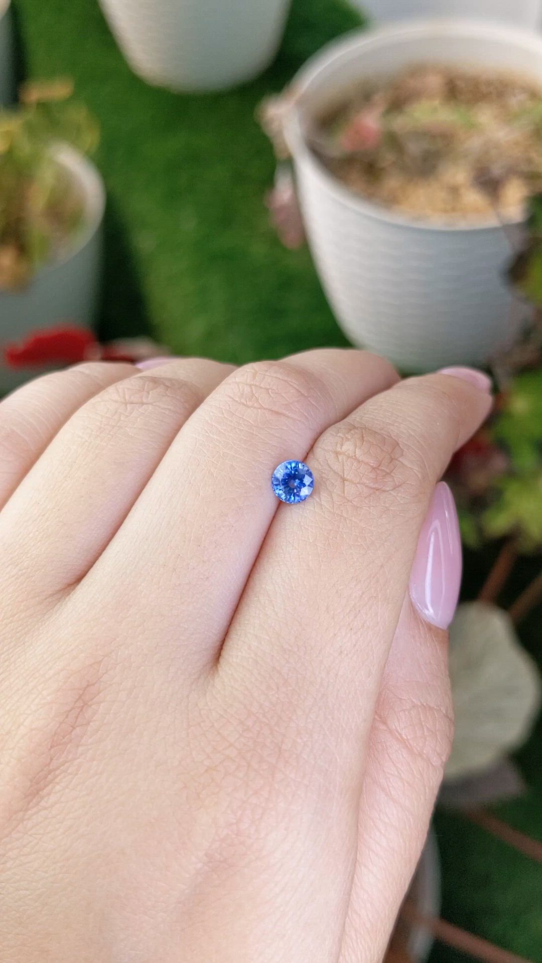 0.76 Ct. Blue Sapphire from Ceylon (Sri Lanka) Size Video