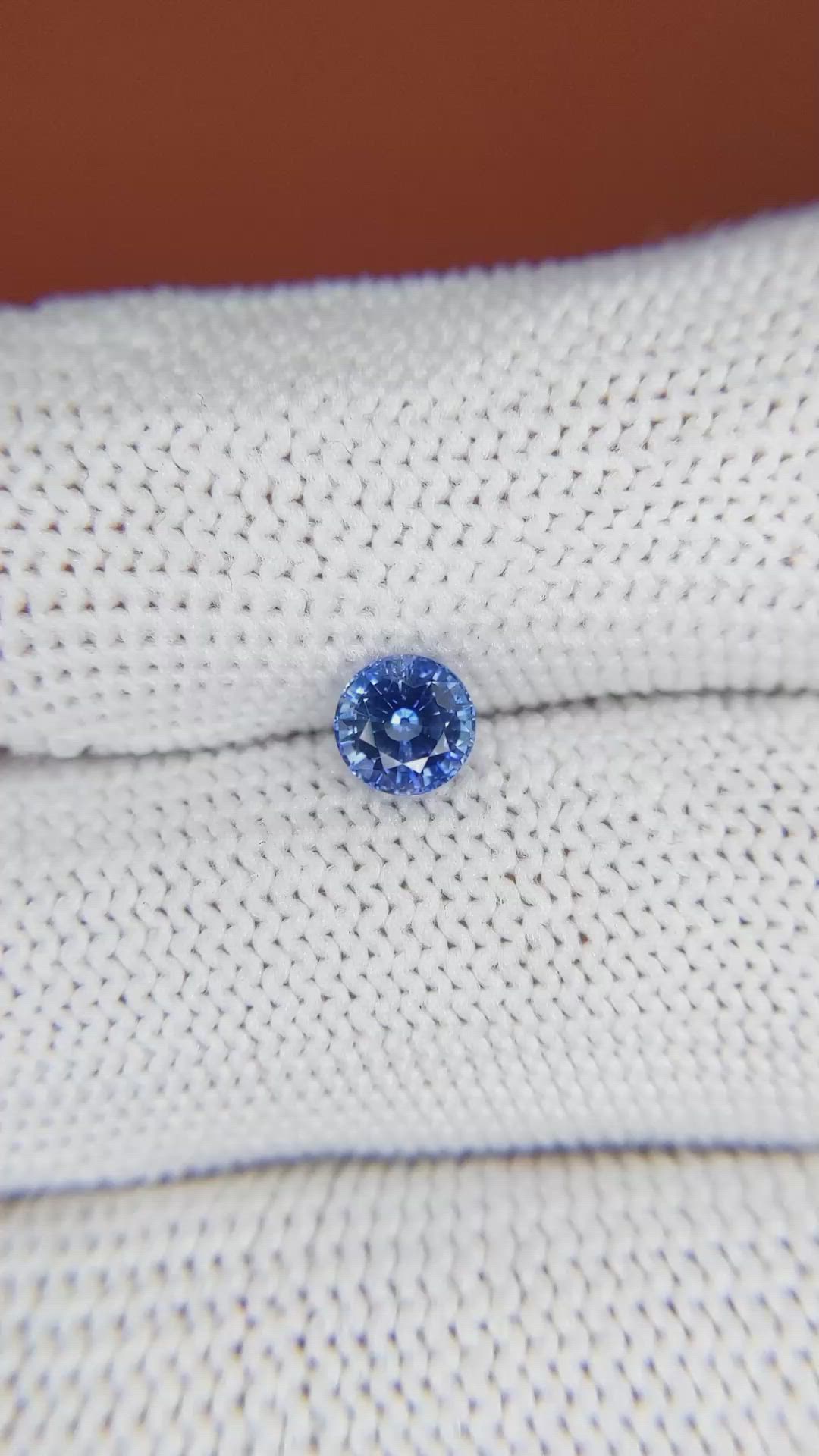 0.76 Ct. Blue Sapphire from Ceylon (Sri Lanka) Size Video