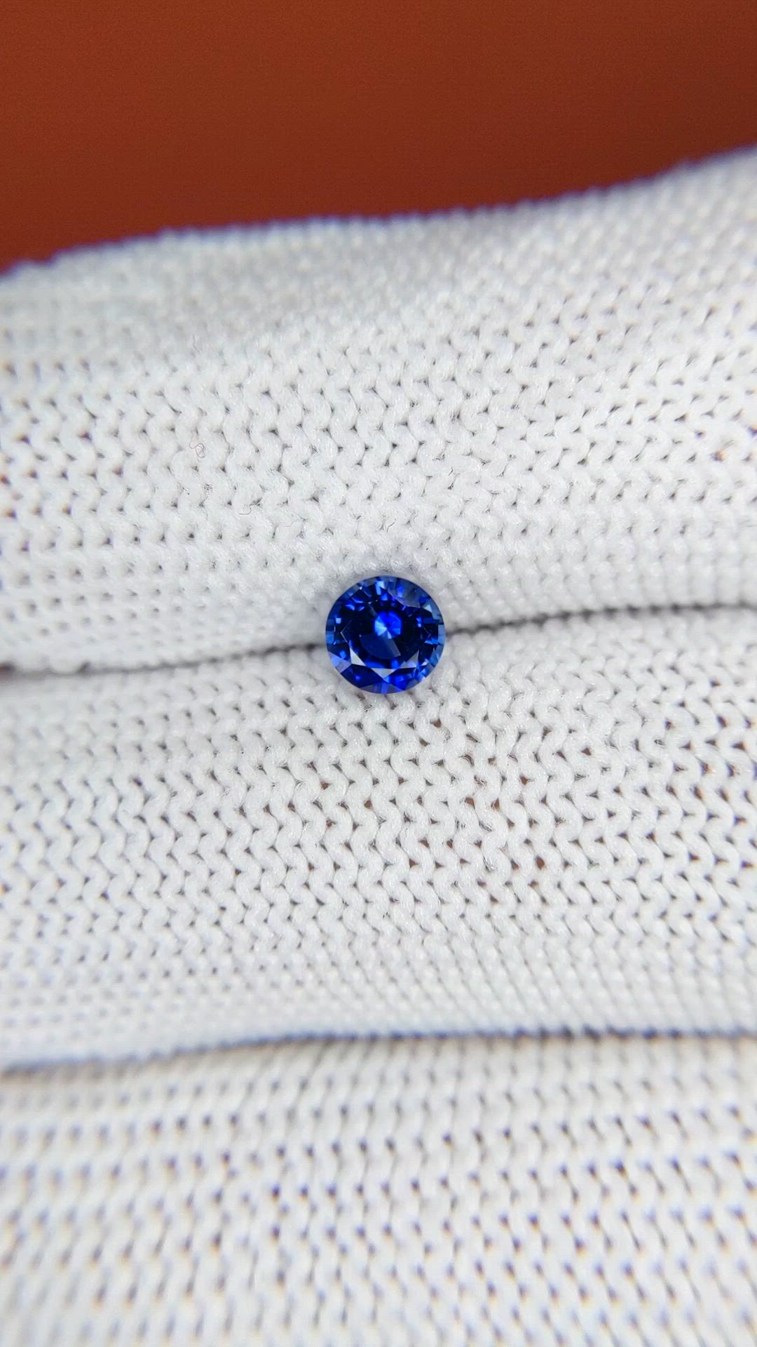 0.54 Ct. Blue Sapphire from Ceylon (Sri Lanka) Size Video