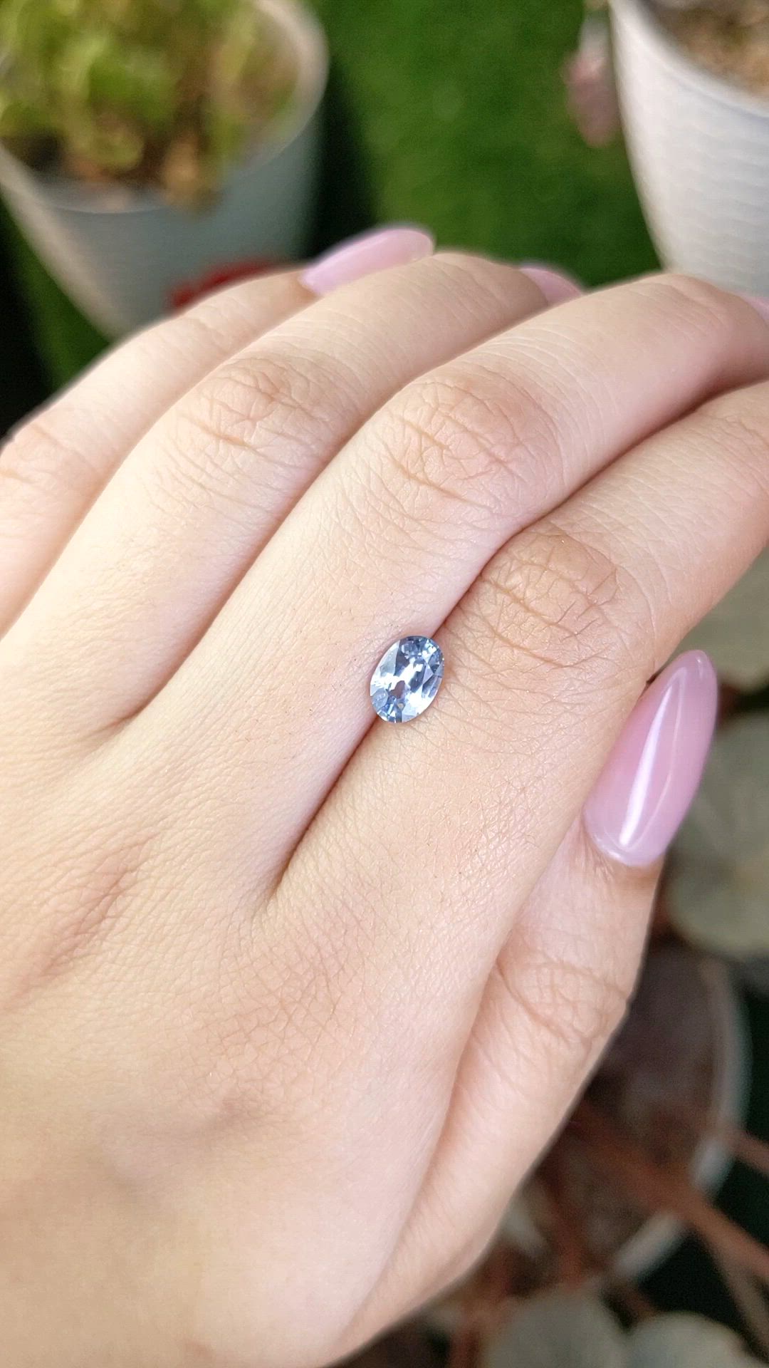 1.00 Ct. Greyish Blue Sapphire from Ceylon (Sri Lanka) Size Video