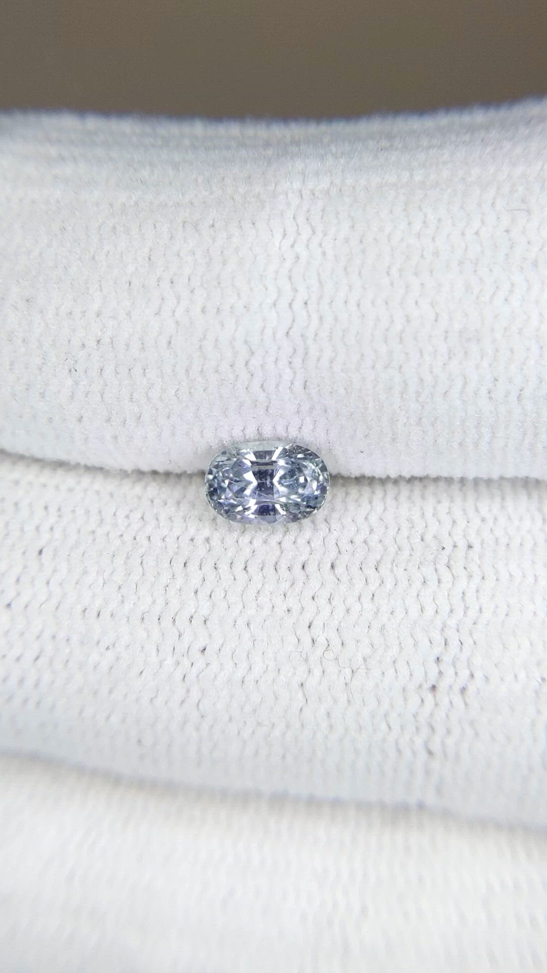 0.90 Ct. Greyish Blue Sapphire from Ceylon (Sri Lanka) Size Video