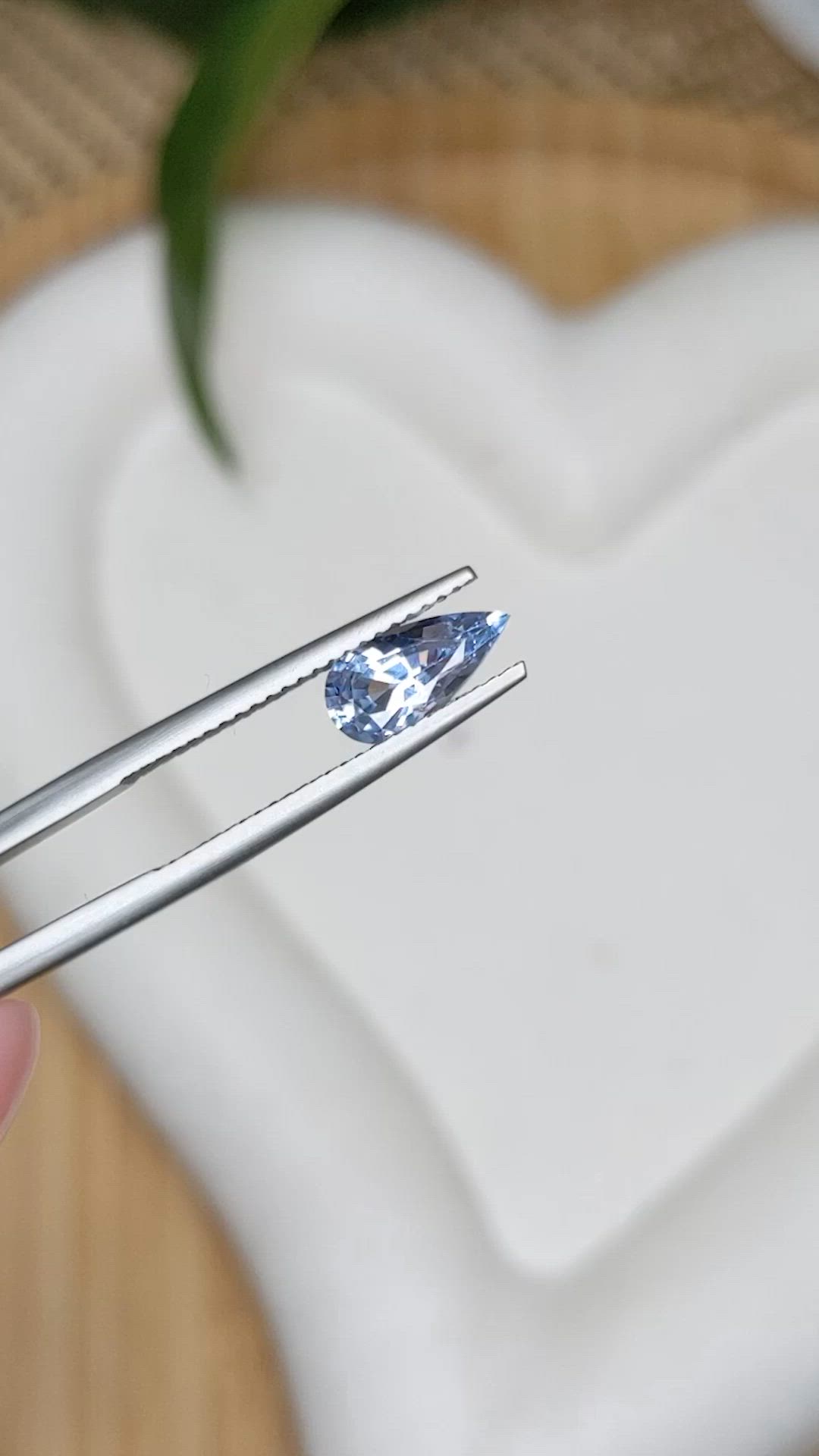 1.38 Ct. Blue Sapphire from Ceylon (Sri Lanka) Size Video