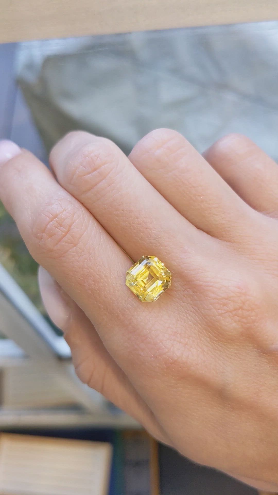 6.76 Ct. Yellow Sapphire from Ceylon (Sri Lanka) Size Video