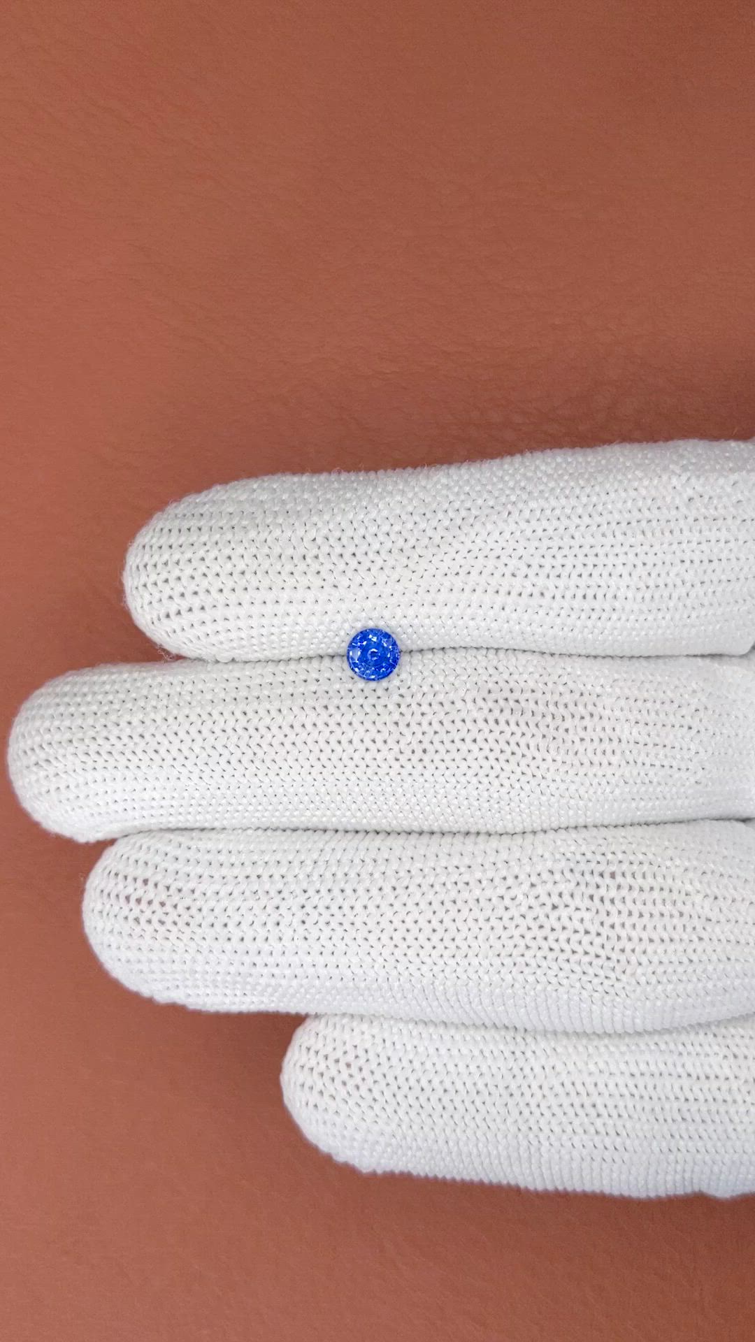 0.53 Ct. Blue Sapphire from Ceylon (Sri Lanka) Size Video